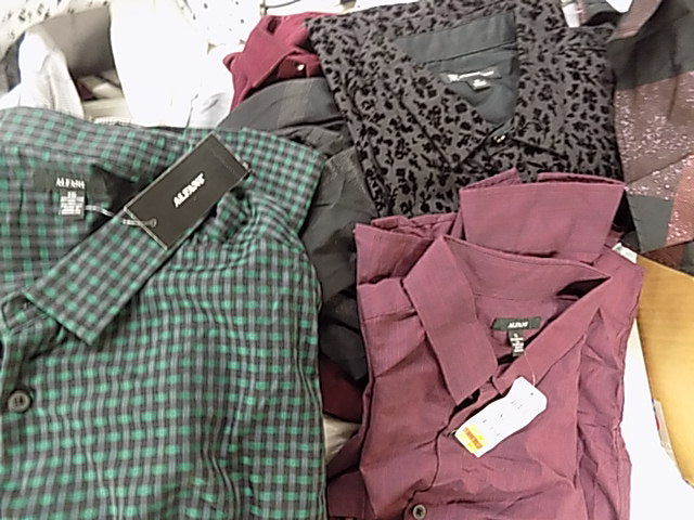 Men's Clothing Calvin Klein, Tommy Hilfiger, Tasso Elba, Alfani, BAR III, INC, and more, 24 Units, Shelf Pulls, MSRP $1,503.99