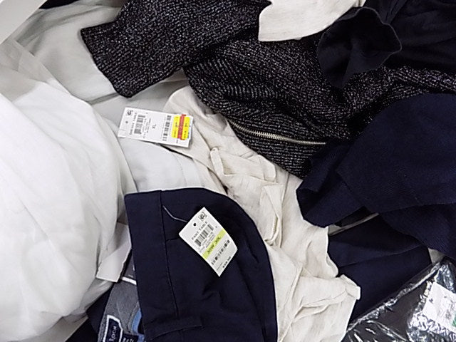 Men's Clothing ADIDAS, Calvin Klein, Nike, American Apparel, Tasso Elba, Alfani, Club Room, INC and more, 23 Units, Shelf Pulls, MSRP $1,171.48