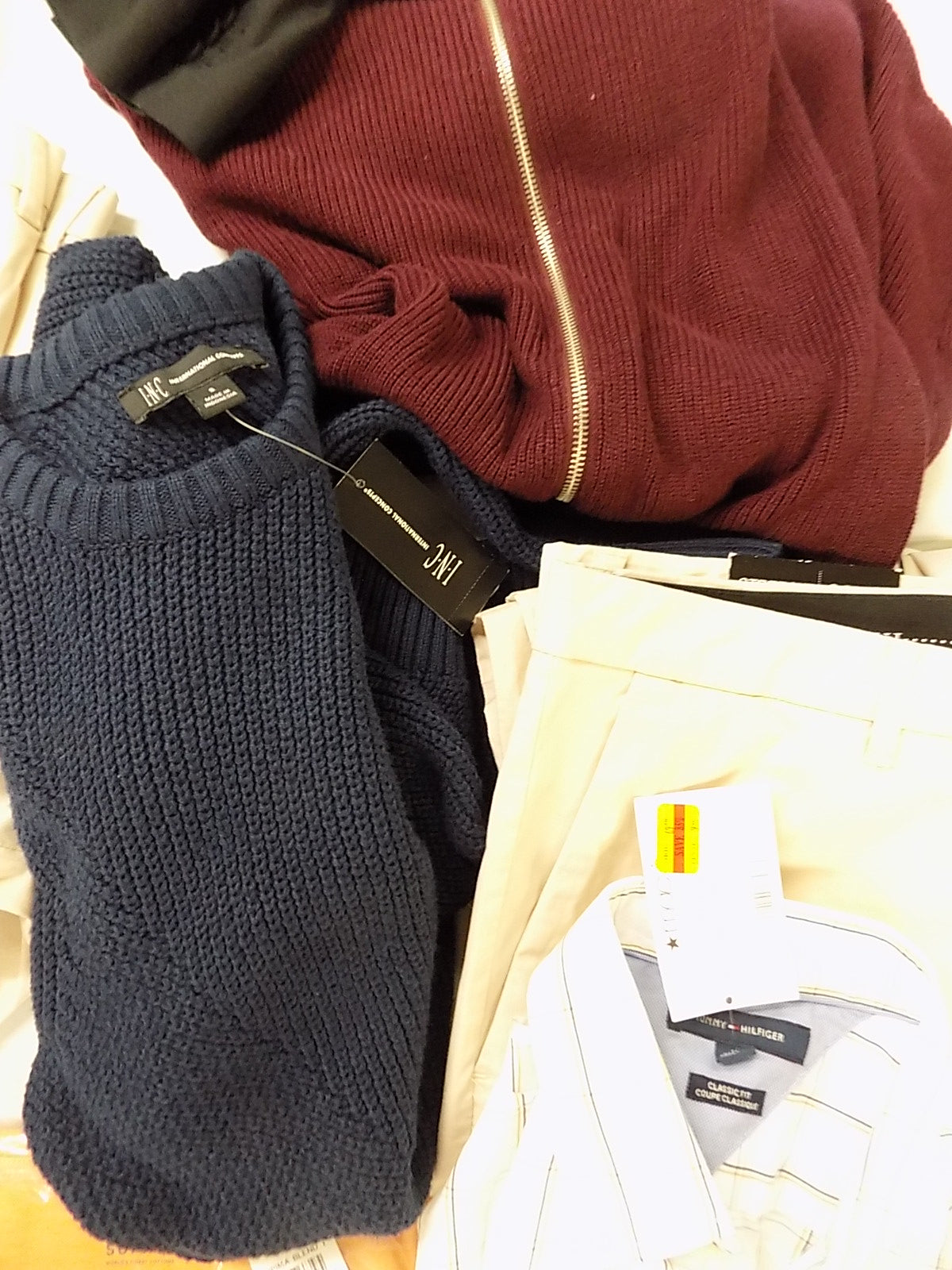 Men's Clothing Tommy Hilfiger, Calvin Klein, Tasso Elba, Alfani, INC and more, 14 Units, Shelf Pulls, MSRP $1,030.50