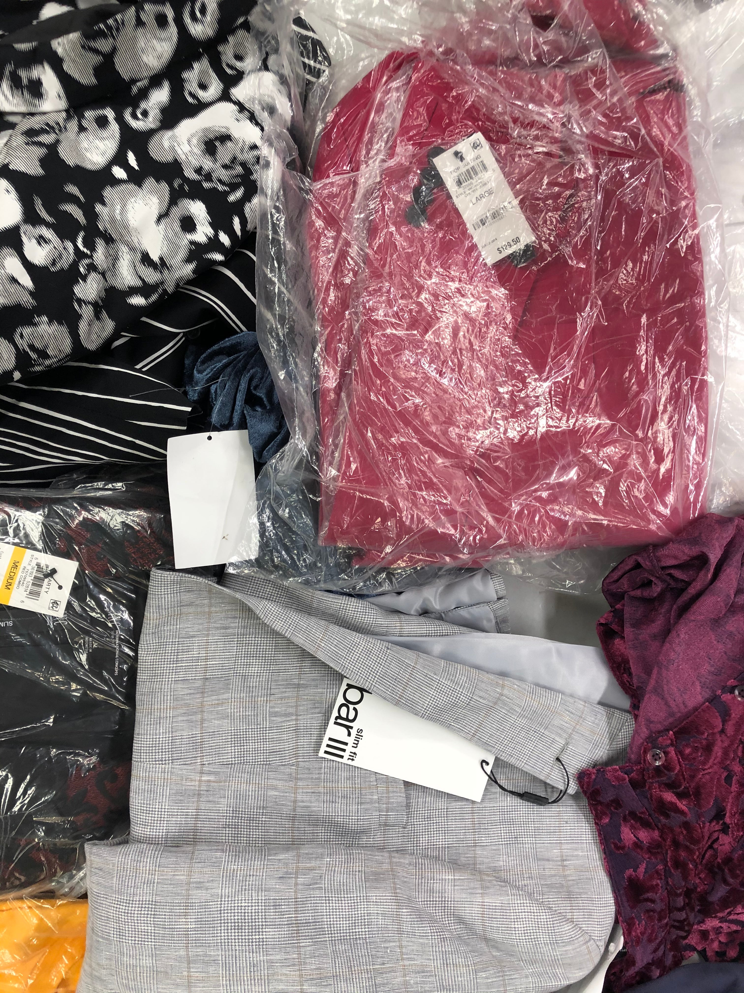 Men's Clothing ADIDAS, Calvin Klein, POLO Ralph Luren, Tasso Elba, American Apparel, BAR III , INC and more, 19 Units, Shelf Pulls, MSRP $1426.99