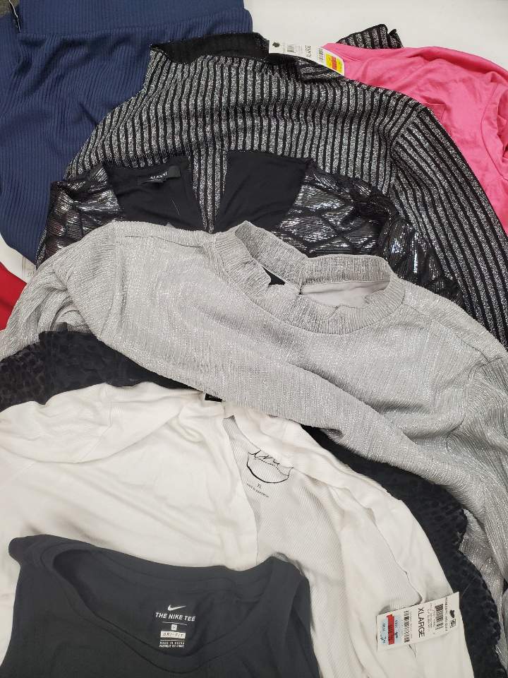 Women's Clothing Wholesale Lot CALVIN KLEIN, Nike, VINCE CAMUTO, KENDALL + KYLIE, 32 DEGREES, ALFANI and more, 25 Units, Shelf Pulls, MSRP $1,486.50