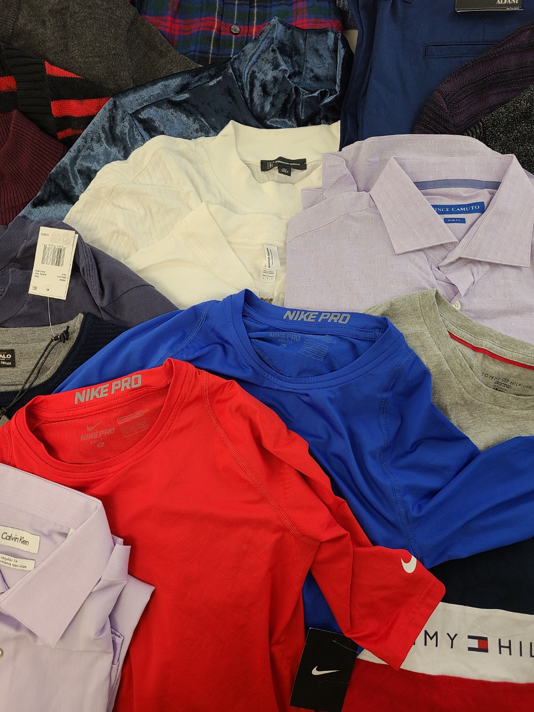 Men's Clothing Wholesale Lot Tommy Hilfiger, Calvin Klein, Nike, Buffalo Jeans, Vince Camuto, American Apparel, Alfani, Club Room, and more, 25 Units, Shelf Pulls, MSRP $1,635.00