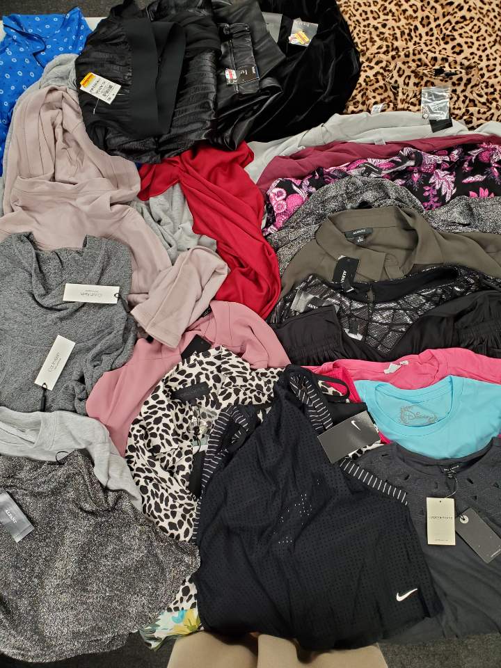 Women's Clothing Wholesale Lot NIKE, Calvin Klein, Lucky Brand, Disney, KENDALL  KYLIE, American Apparel, INC, Alfani and more, 26 Units, Shelf Pulls, MSRP $1,518.49