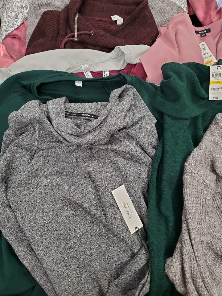 Women's Clothing Wholesale Lot TAHARI, NIKE, Calvin Klein, American Apparel, KASPER, IDEOLOGY, KILO BRAVA, GIANNI BINI,  CHARTER CLUB, Alfani and more, 26 Units, Shelf Pulls, MSRP $1,329.99