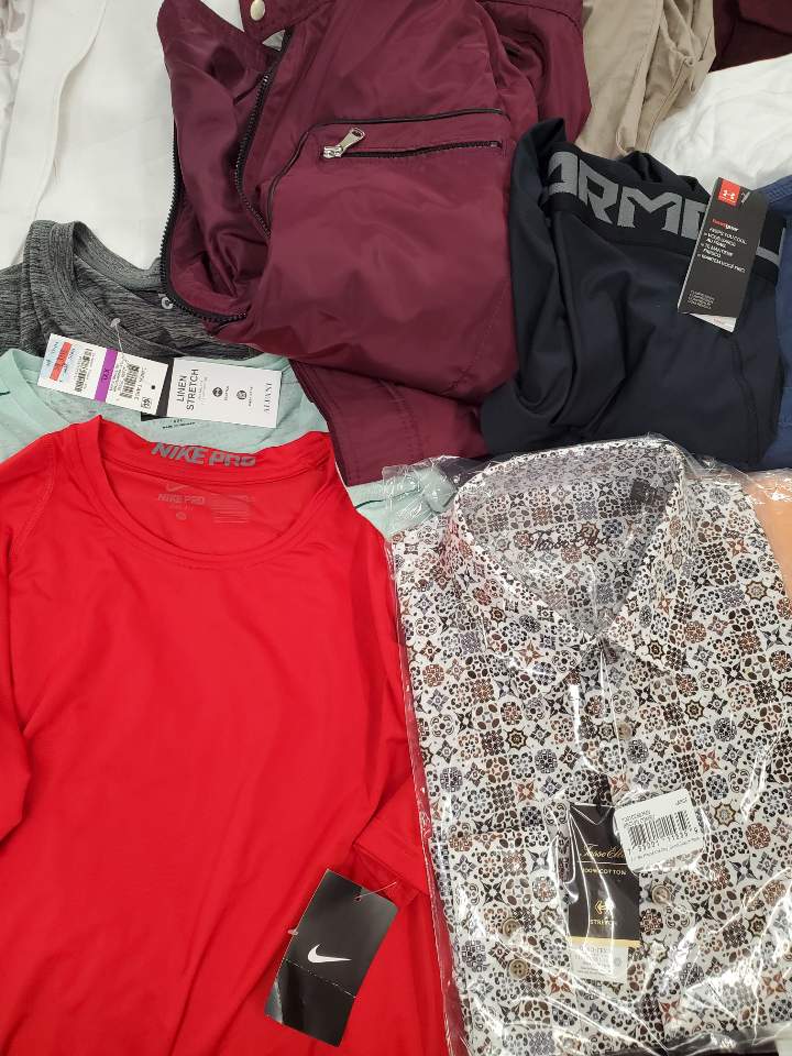 Men's Clothing Wholesale Lot CALVIN KLEIN, Adidas, Nike, Under Armour, Tasso Elba, American Apparel, 32 Degrees, CLUB ROOM, INC and more, 29 Units, Shelf Pulls, MSRP $1,514.45