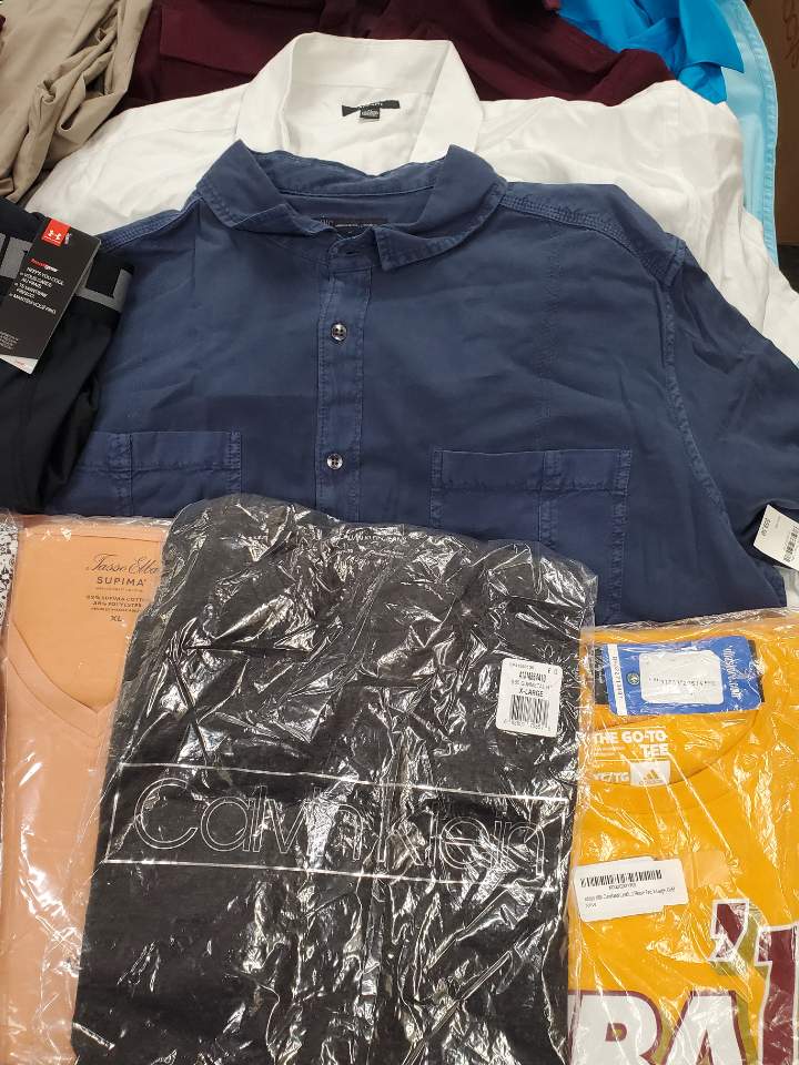 Men's Clothing Wholesale Lot CALVIN KLEIN, Adidas, Nike, Under Armour, Tasso Elba, American Apparel, 32 Degrees, CLUB ROOM, INC and more, 29 Units, Shelf Pulls, MSRP $1,514.45