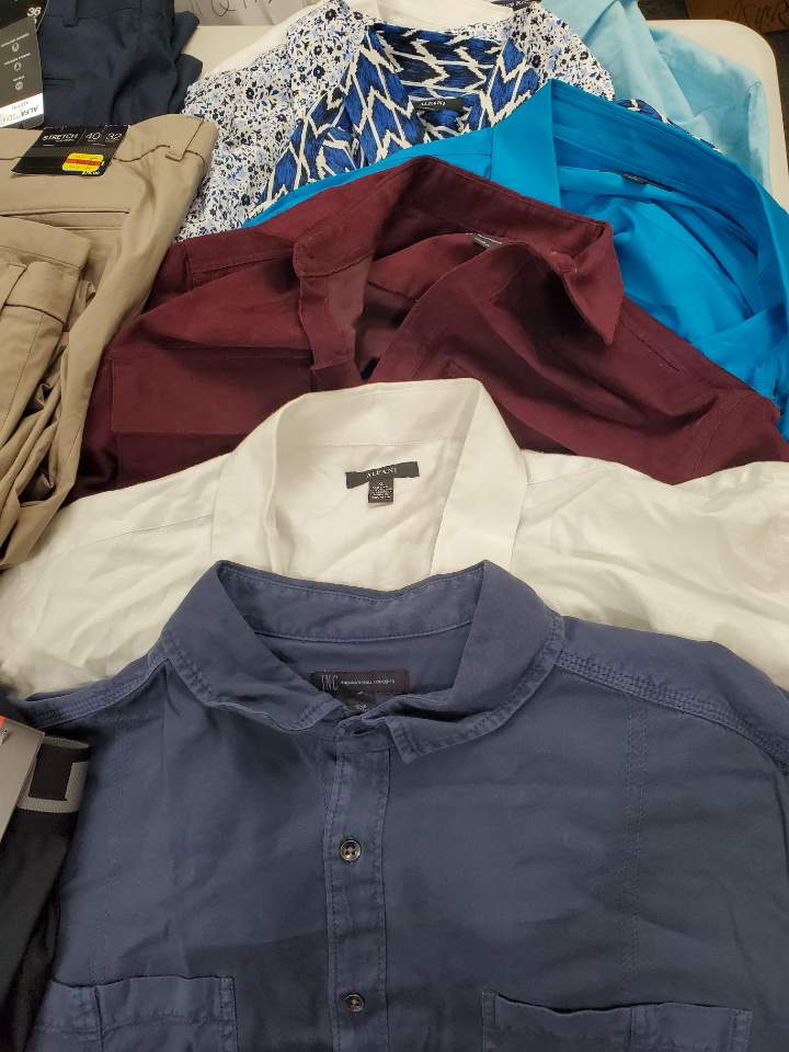 Men's Clothing Wholesale Lot CALVIN KLEIN, Adidas, Nike, Under Armour, Tasso Elba, American Apparel, 32 Degrees, CLUB ROOM, INC and more, 29 Units, Shelf Pulls, MSRP $1,514.45
