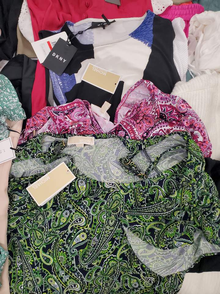 Women's Clothing Wholesale Lot Adidas, Calvin Klein, Michael Kors, NIKE, DKNY, EILEEN FISHER, VINCE CAMUTO, FREE PEOPLE, STEVE MADDEN, INC, ALFANI and more, 29 Units, Customer Returns, MSRP $2,106.99