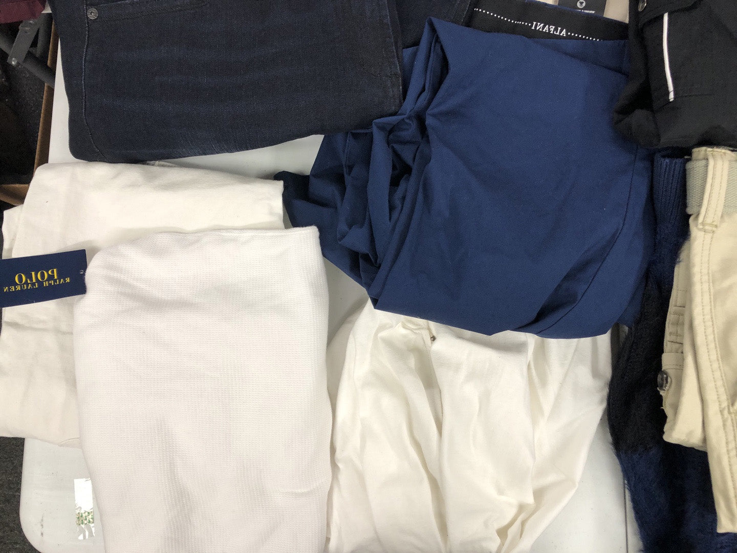Men's Clothing American Apparel, Polo, Levi's, Alfani, and more, 28 Units, Shelf Pulls, MSRP $1,509.50