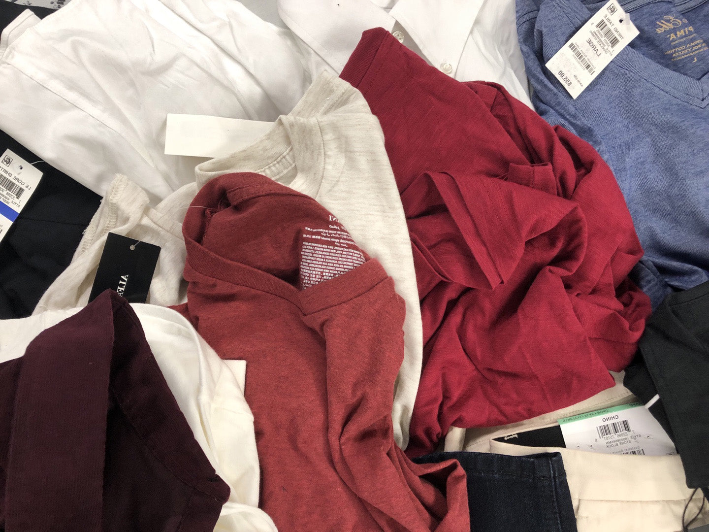 Men's Clothing American Apparel, Polo, Levi's, Alfani, and more, 28 Units, Shelf Pulls, MSRP $1,509.50