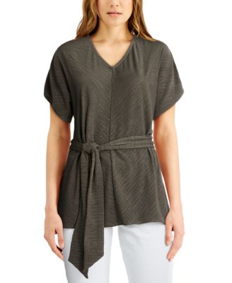 Women's Clothing Wholesale Lot CALVIN KLEIN, DKNY, Nike, Vince Camuto, Free People, Ideology and more,  25 Units, Shelf Pulls, MSRP $1,507.49