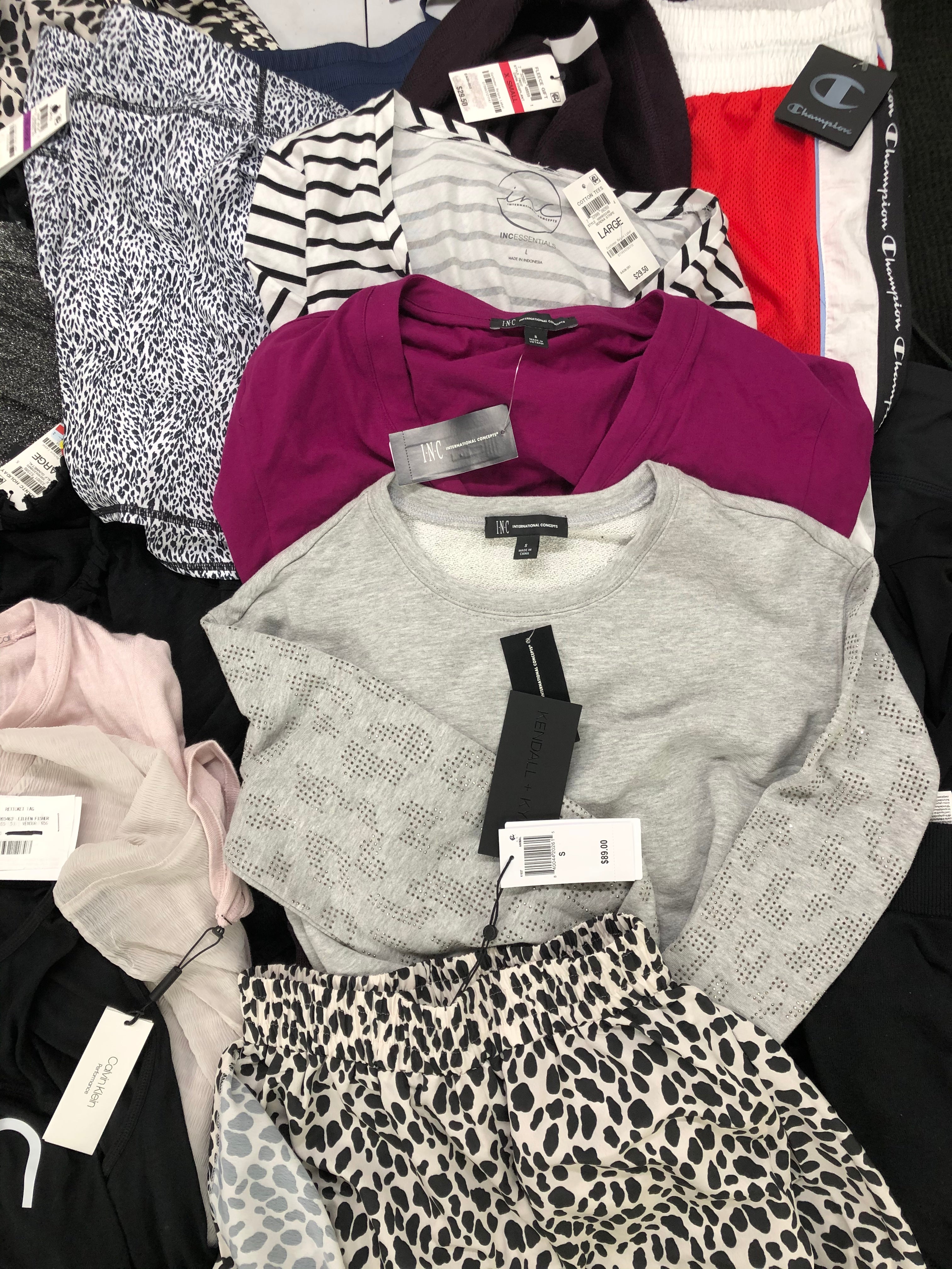 Women's Clothing Wholesale Lot CALVIN KLEIN, DKNY, Eileen Fisher, KENDALL KYLIE, Champion, Ideology and more, 25 Units, Shelf Pulls, MSRP $1,554.00