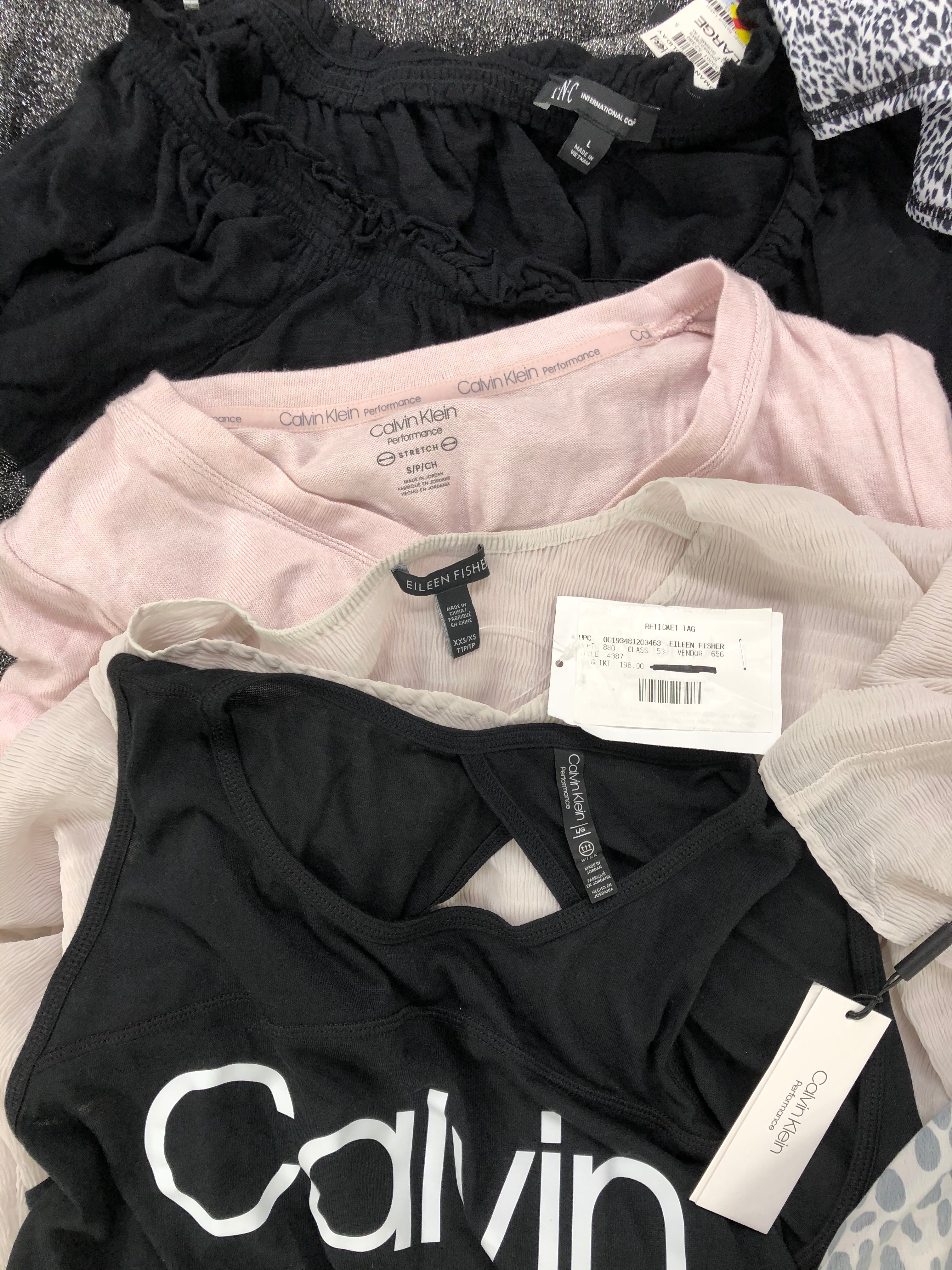 Women's Clothing Wholesale Lot CALVIN KLEIN, DKNY, Eileen Fisher, KENDALL KYLIE, Champion, Ideology and more, 25 Units, Shelf Pulls, MSRP $1,554.00