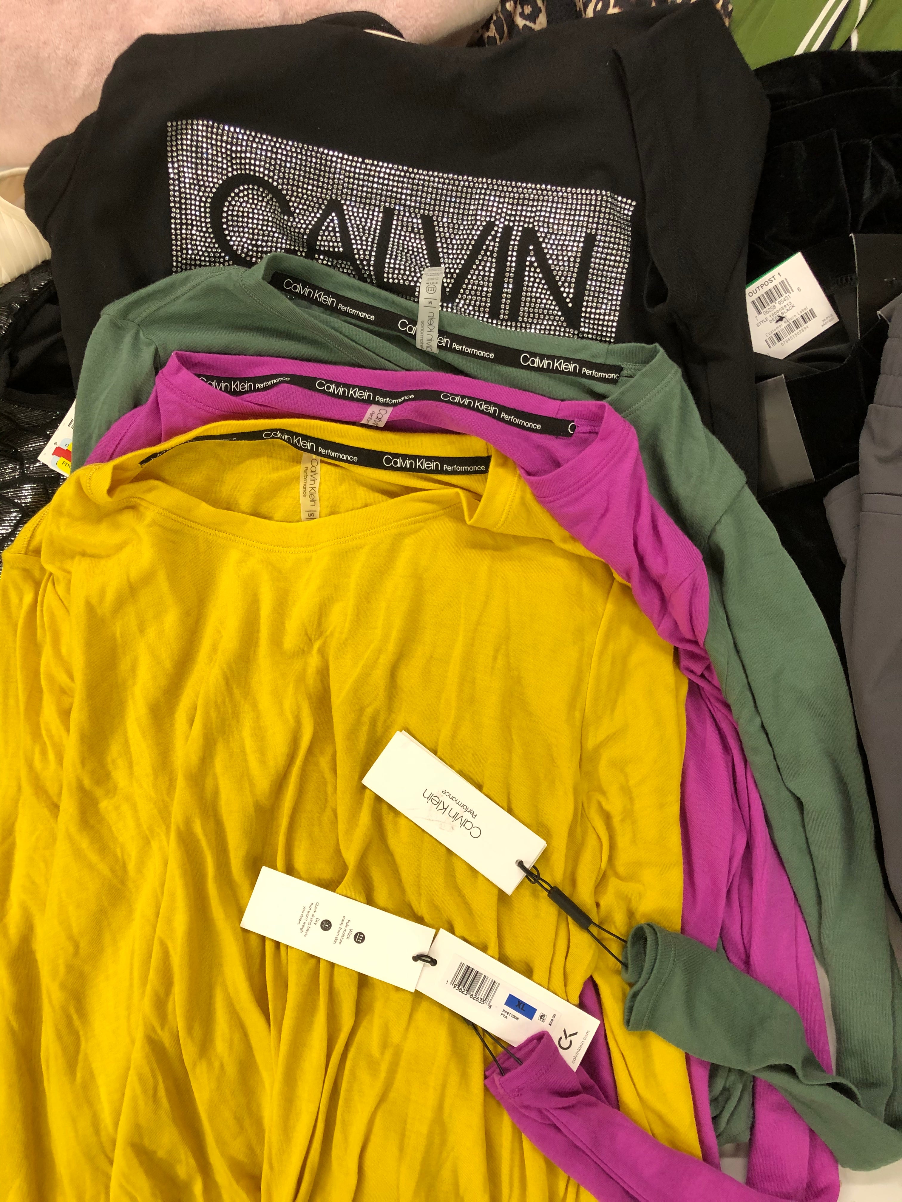 Women's Clothing Wholesale Lot CALVIN KLEIN, KAREN KANE, 32 DEGREES, American Apparel, ALFANI, IDEOLOGY and more, 25 Units, Shelf Pulls, MSRP $1,465.50