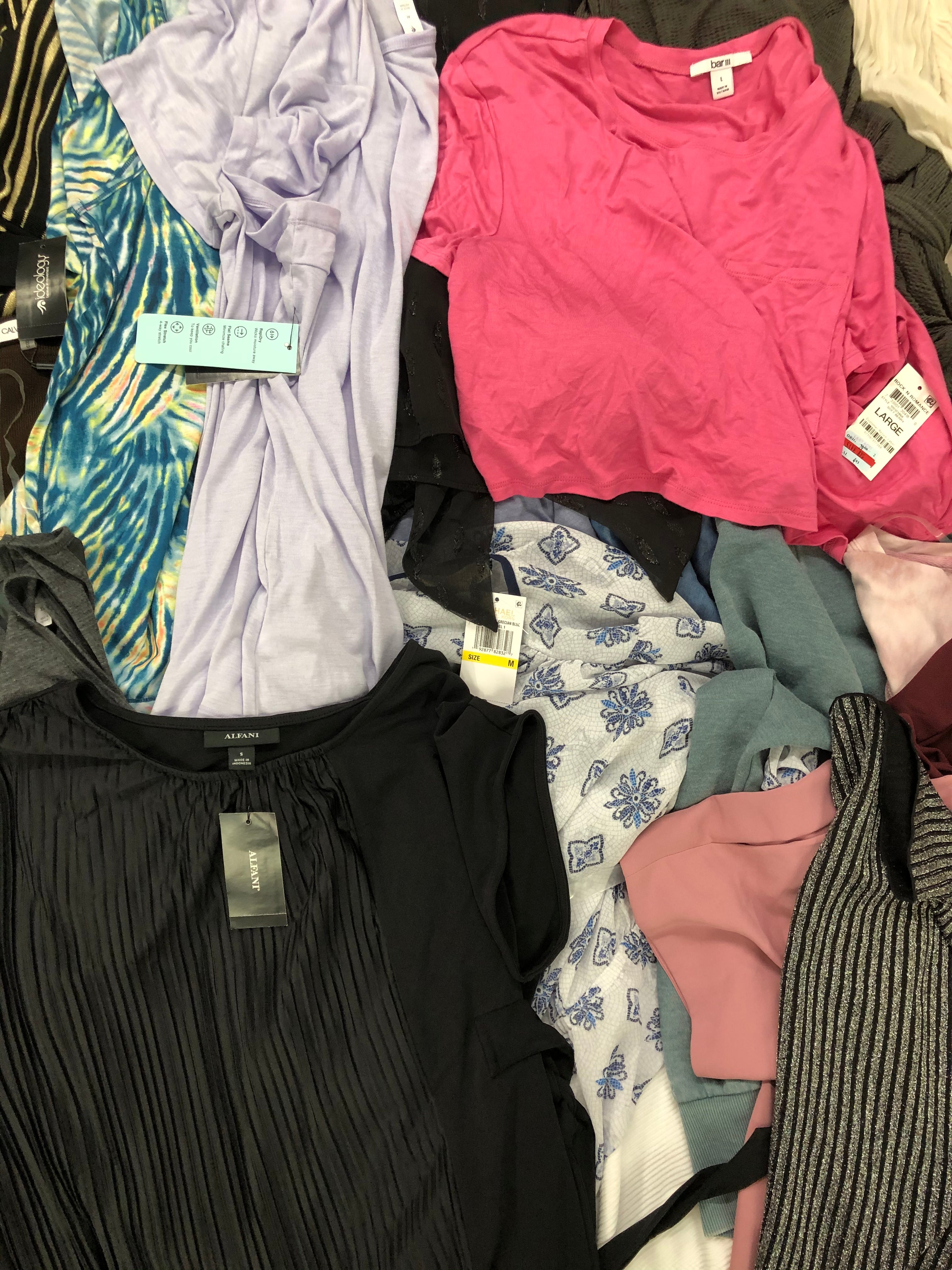 Women's Clothing Wholesale Lot CALVIN KLEIN, DKNY, Michael Kors, DKNY, Tommy Hilfiger, American Apparel, Guess, RACHEL Rachel Roy, Ideology and more, 25 Units, Shelf Pulls, MSRP $1,512.99