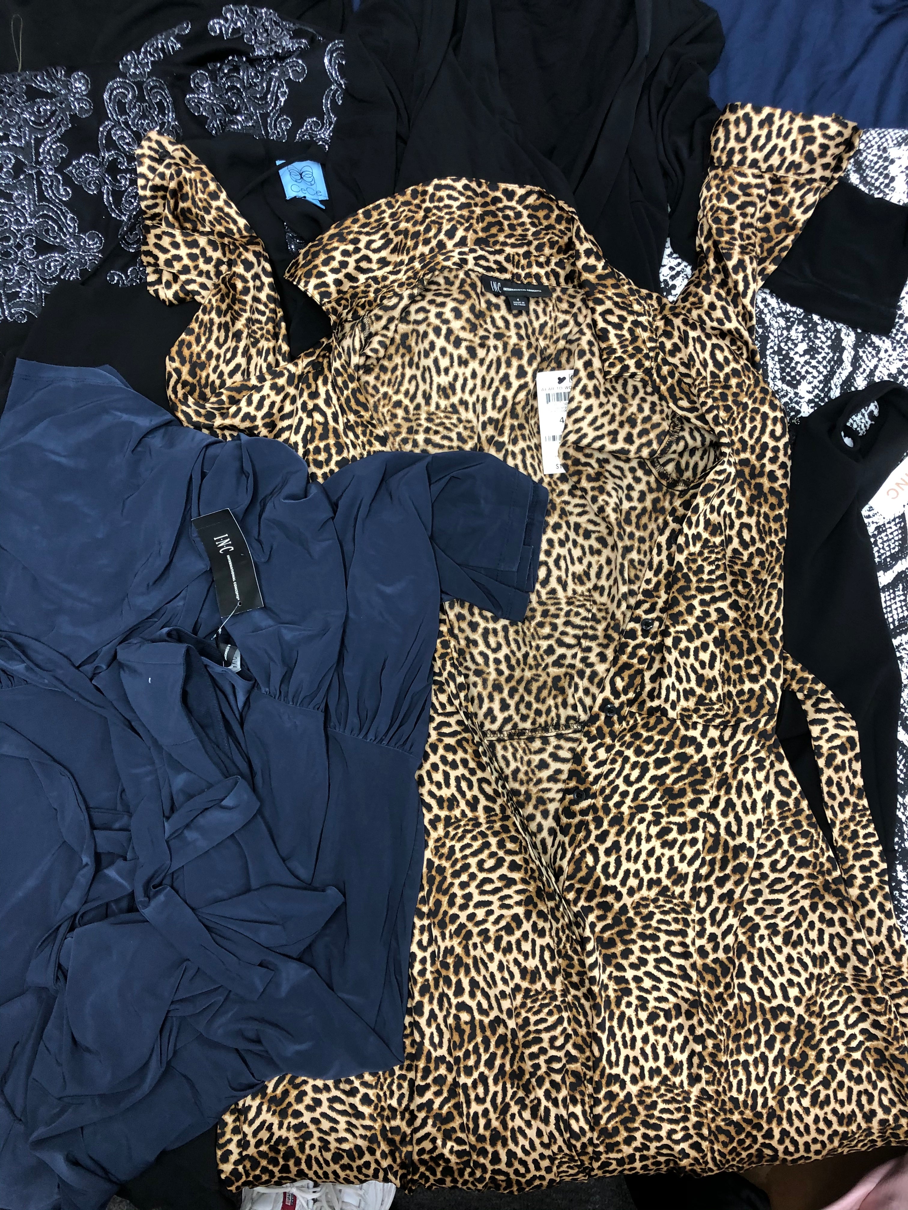 Women's Clothing Dress Wholesale Lot, CECE, Emerald Sundae, SPEECHLESS, and INC, 8 Units, Shelf Pulls, MSRP $774.50