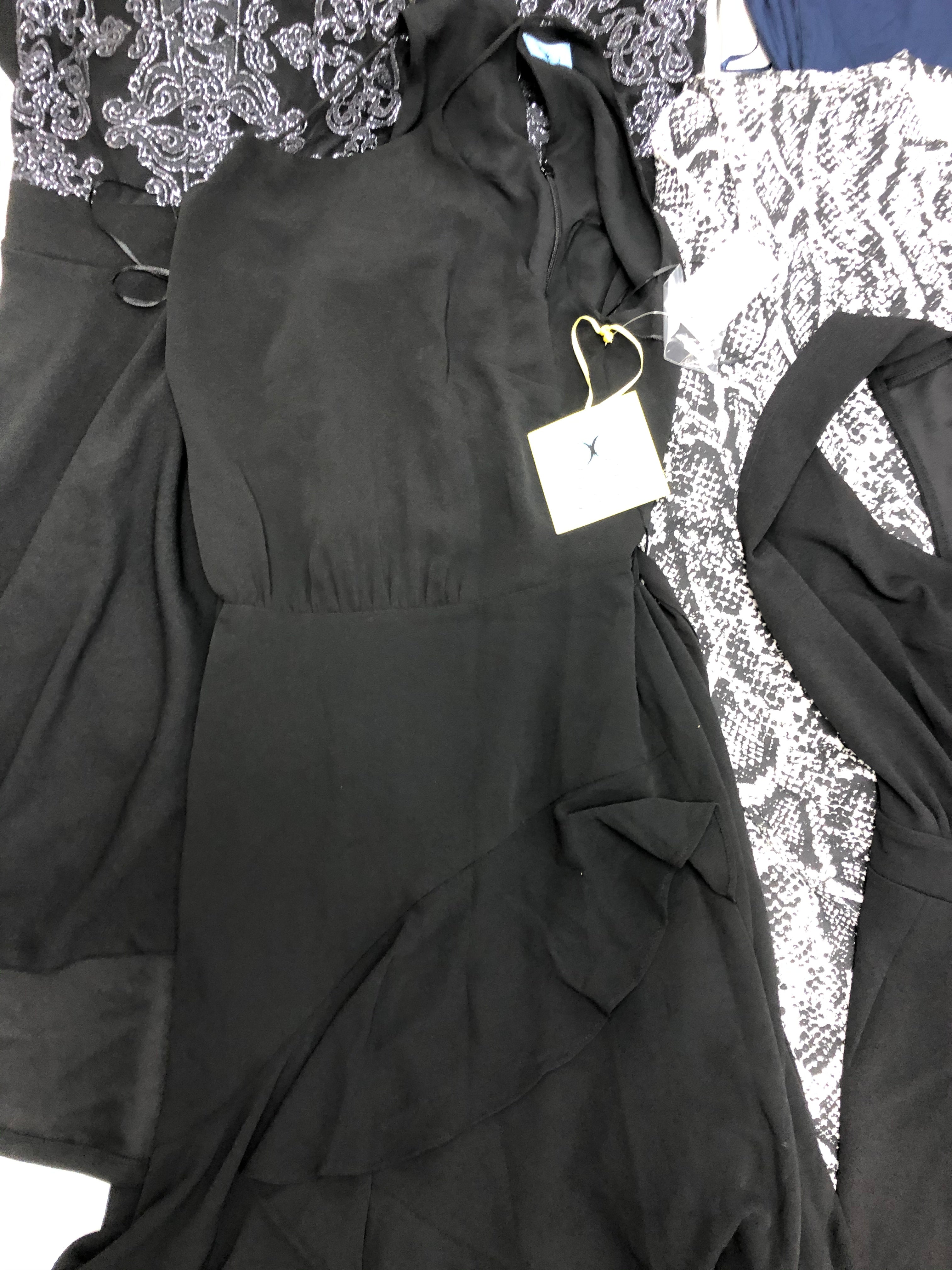 Women's Clothing Dress Wholesale Lot, CECE, Emerald Sundae, SPEECHLESS, and INC, 8 Units, Shelf Pulls, MSRP $774.50