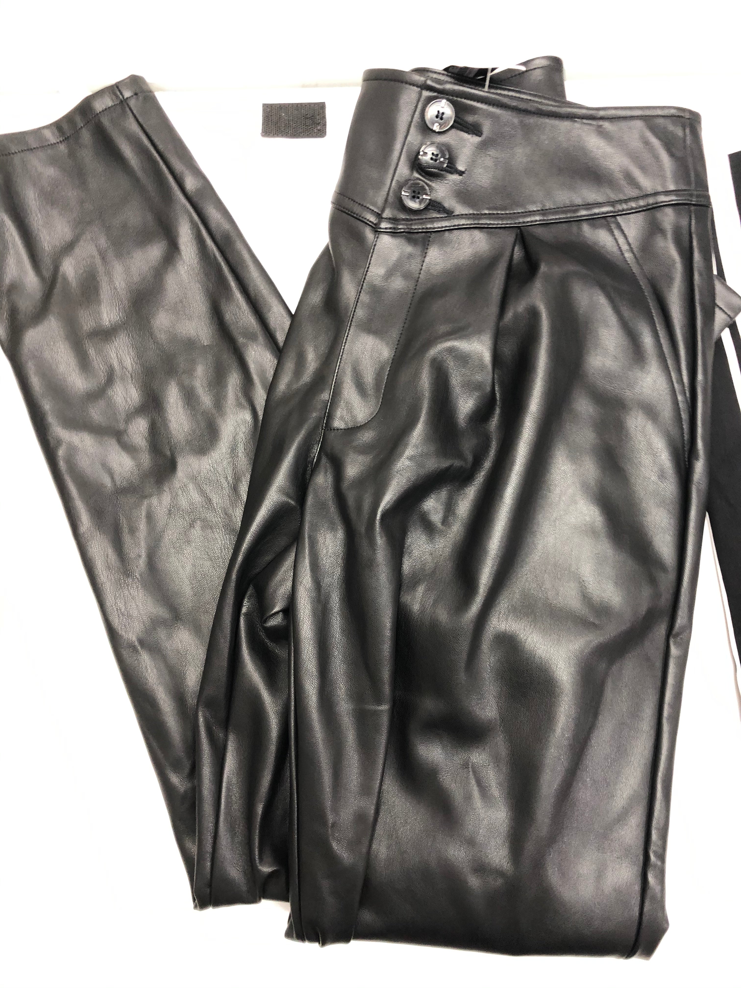 Women's Clothing Pants Wholesale Lot, Vince Camuto, Style & Co, ALFANI, Bar III and more, 12 Units, Shelf Pulls, MSRP $798.48