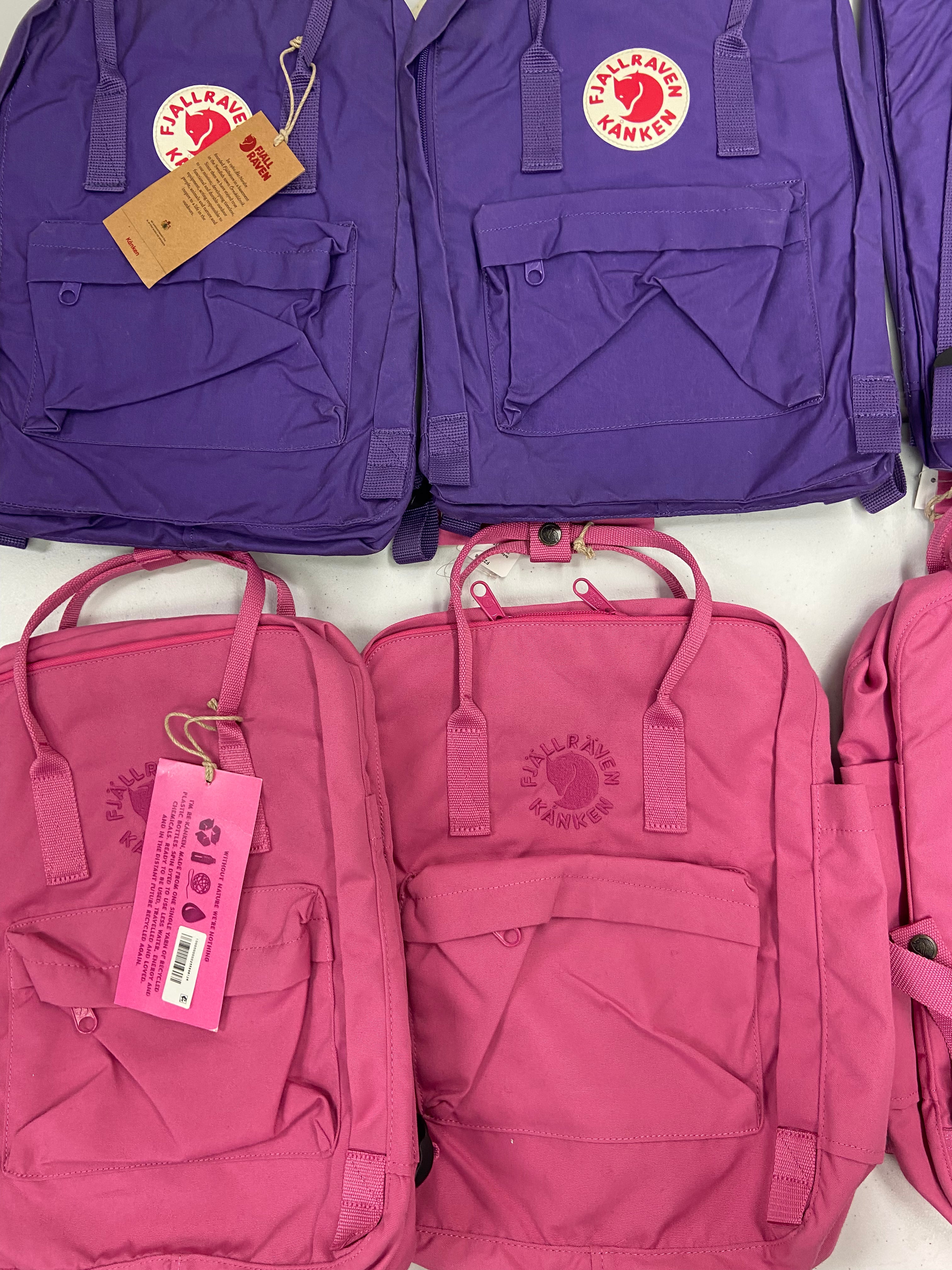Women's Backpacks Wholesale Lot, FJALLRAVEN, 8 items, Shelf Pulls, MSRP $680