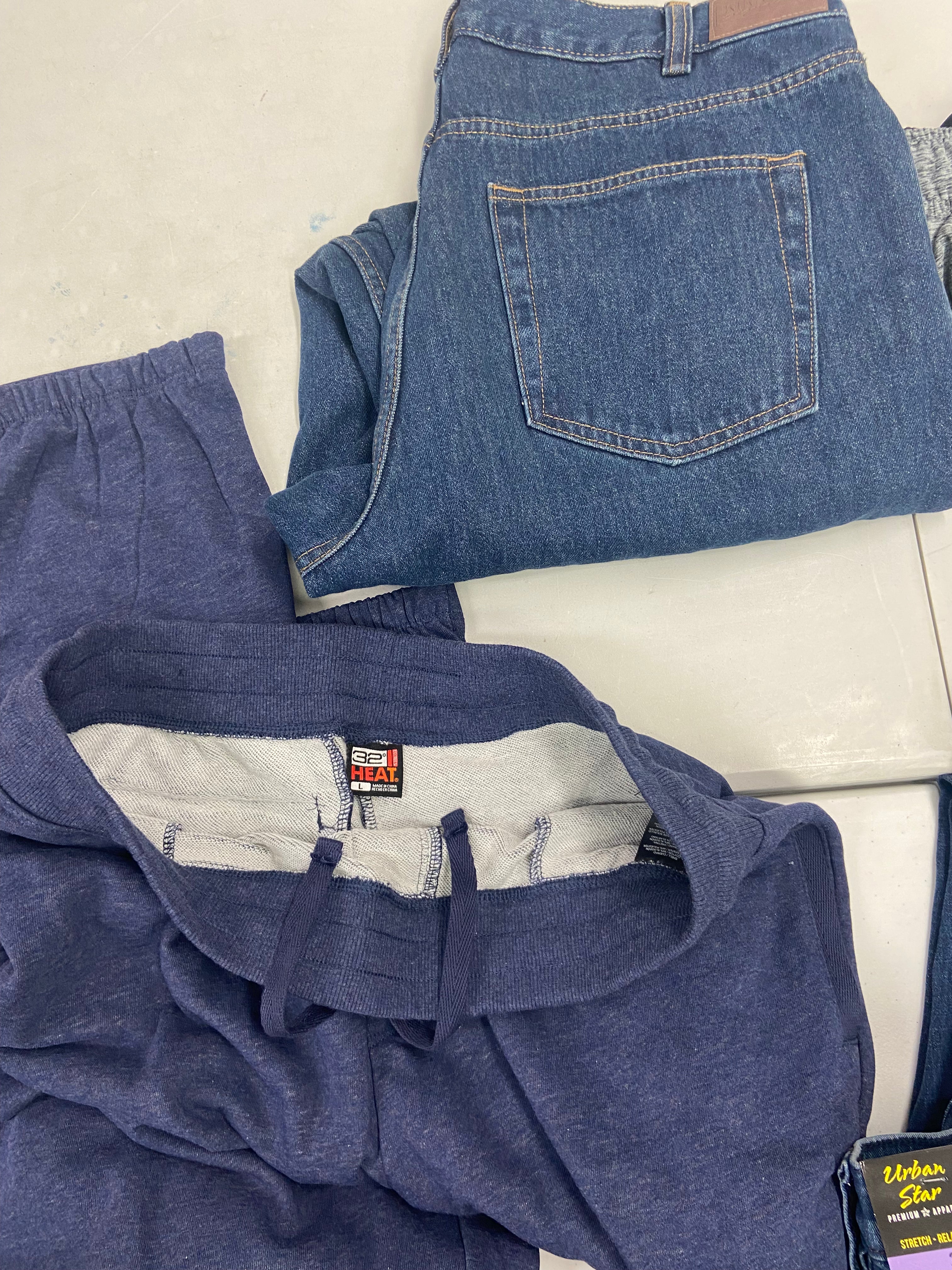 Men's Clothing Jeans and Other Bottoms Wholesale Lot, GH BASS, CHAPS, URBAN STAR, KIRKLAND and more, 9 items, Shelf Pulls, MSRP $458