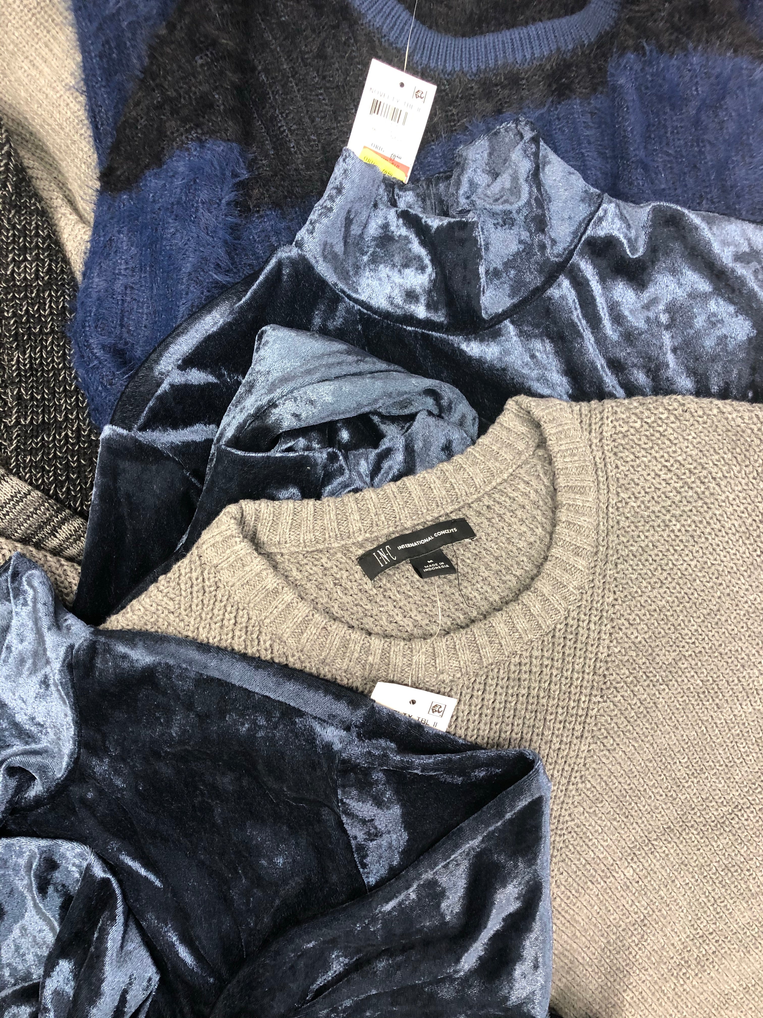 Men's Clothing Tops Sweater Wholesale Lot, SUN + STONE, INC, 18 Units, Shelf Pulls, MSRP $1,222