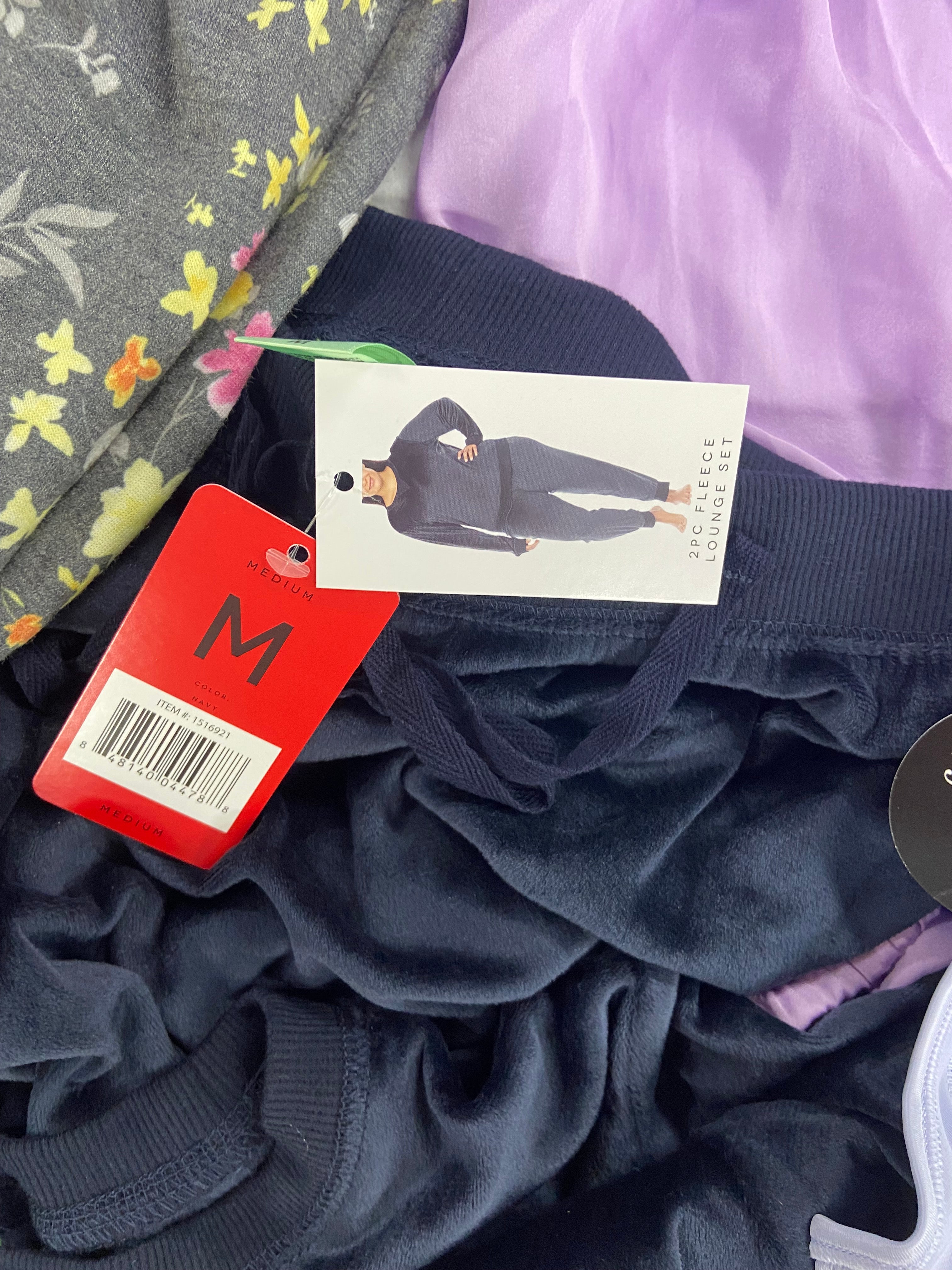 Women's Clothing Assorted Wholesale Lot, ADIDAS, VINCE CAMUTO, FREE PEOPLE, AMERICAN APPAREL, BALI, WACOAL, FELINA and more, 17 items, Shelf Pulls, MSRP $630