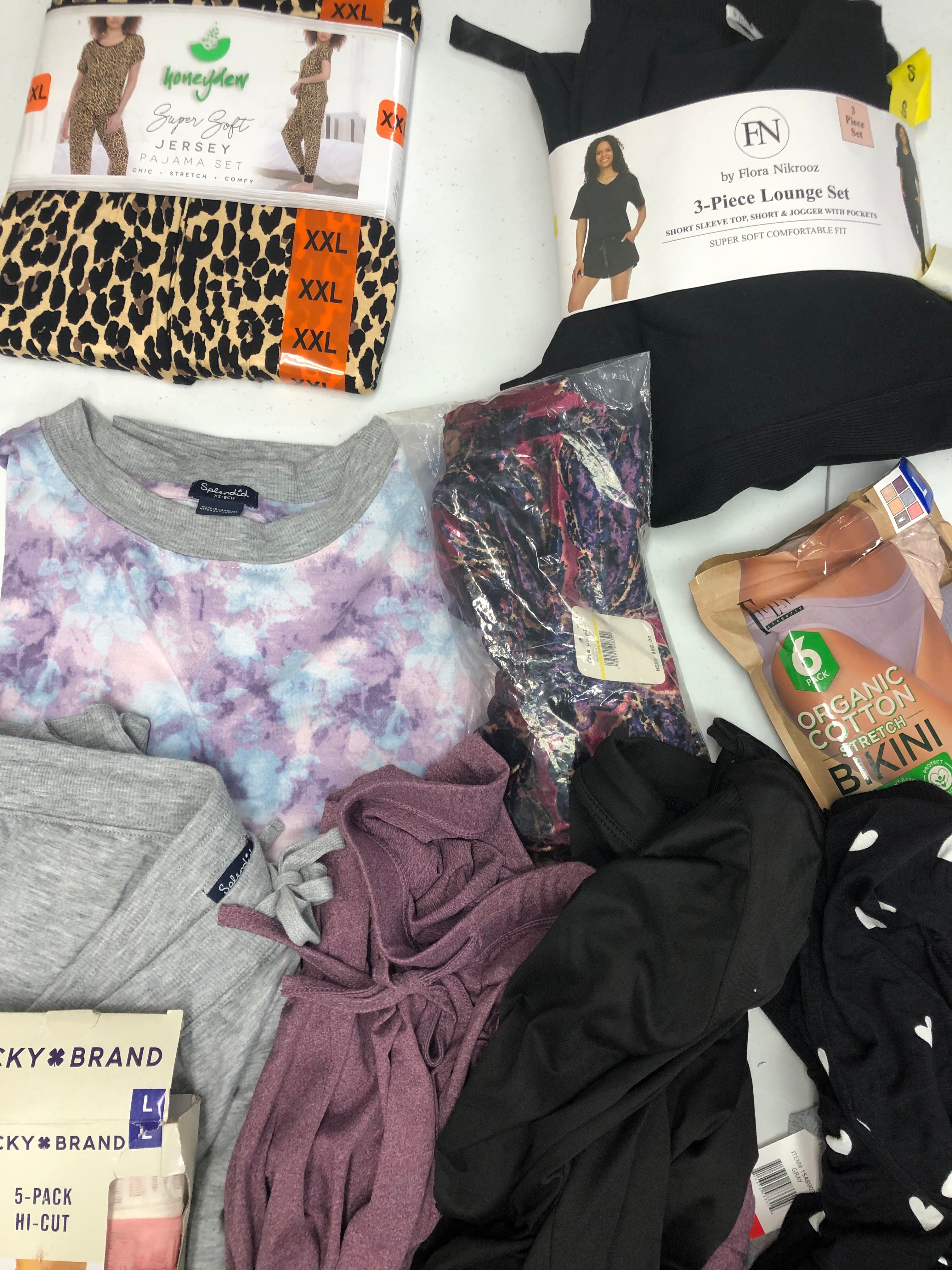 Women's Clothing Sleepwear, Underwear, Wholesale Lot, LUCKY BRAND, FREE PEOPLE, FLORA, HONEYDEW, FELINA and more, 17 items, Shelf Pulls, MSRP $567