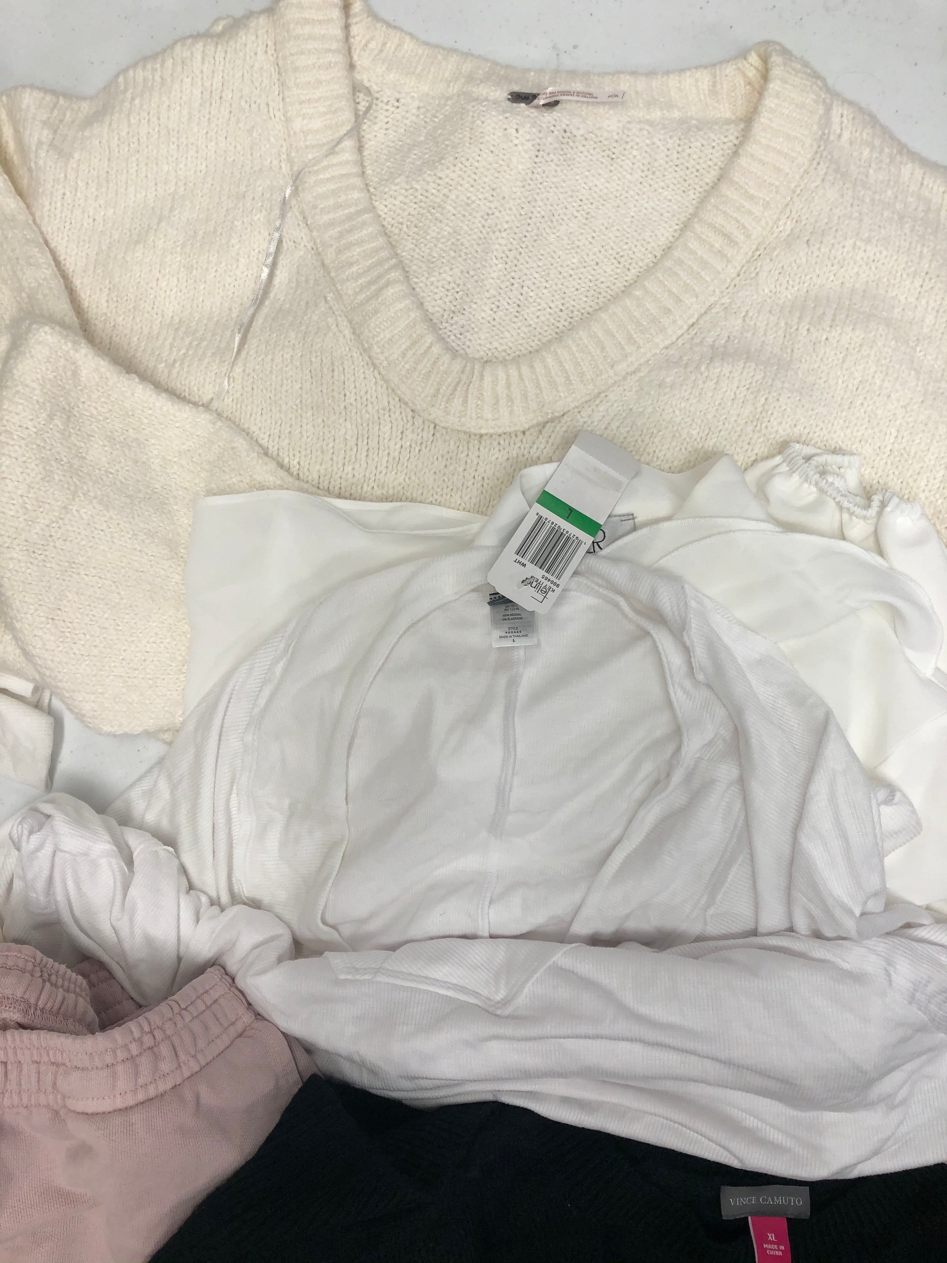 Women's Clothing Assorted Wholesale Lot, LAUREN RALPH LAUREN, VINCE CAMUTO, AMERICAN APPREL, TOMMY HILFIGER, FREE PEOPLE and more, 20 Items, CUSTOMER RETURNS, MSRP $1,483.75