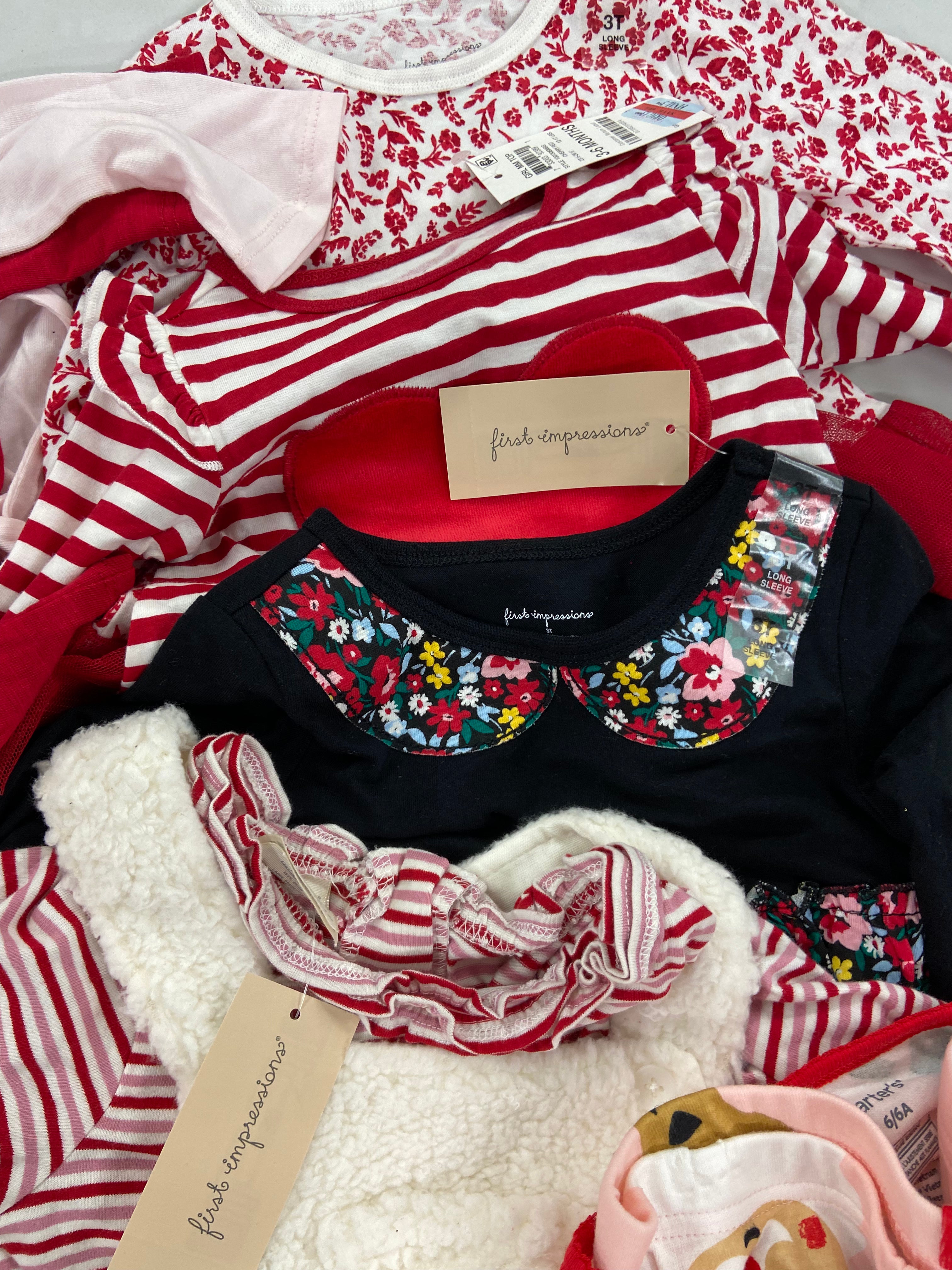 Kid's / Baby's Clothing Assorted Wholesale Lot, NIKE, UNDER ARMOUR, CARTER'S, 32 DEGREES, KIDS HEADQUARTERS, FIRST IMPRESSIONS and more, 28 items, Shelf Pulls, MSRP $699