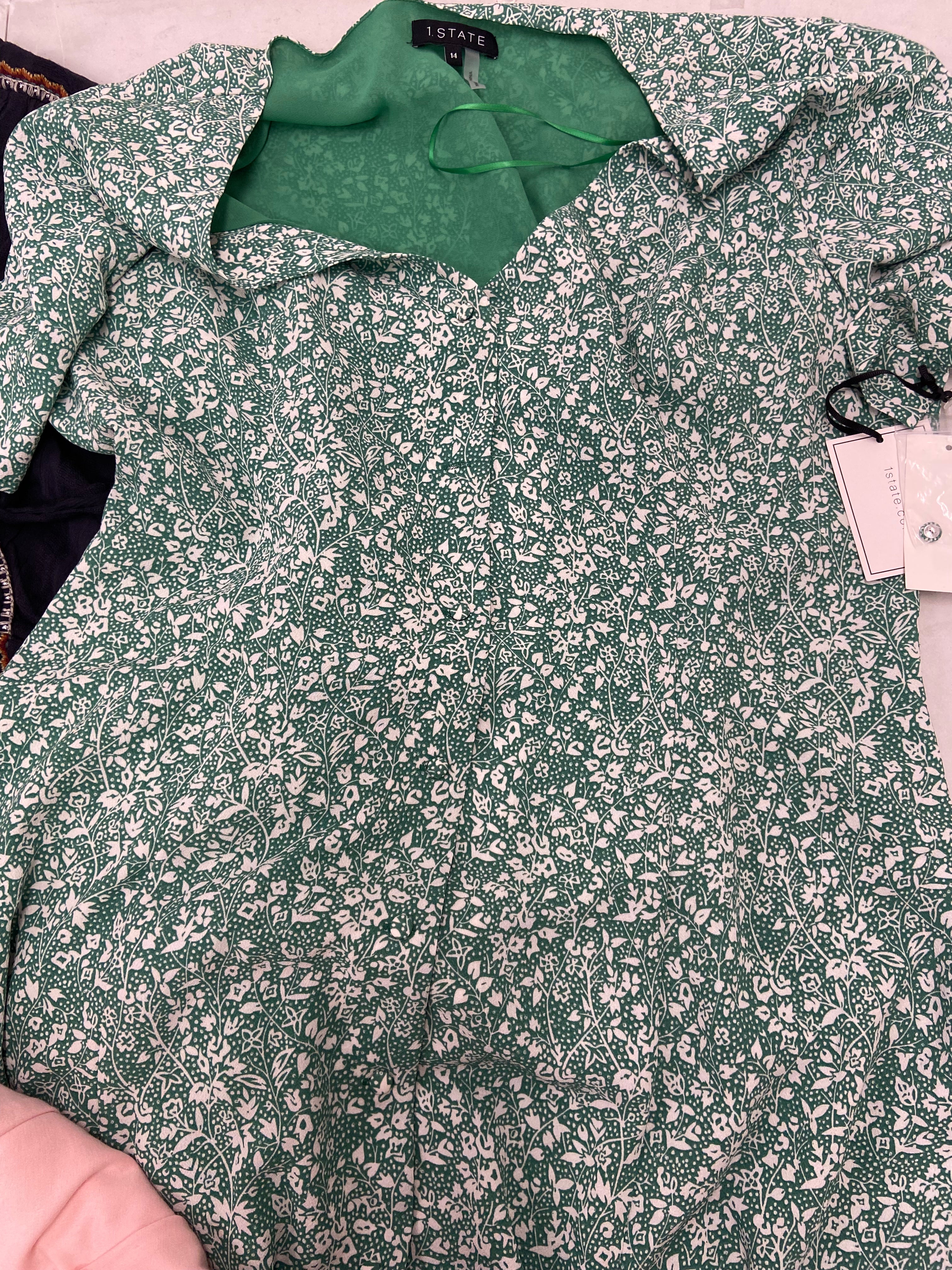 Women's Clothings Dresses and Others, Wholesale Lot, RALPH LAUREN, ANNE KLEIN, FREE PEOPLE, 1STATE, CALVIN KLEIN and more, 8 items, CUSTOMER RETURNS
