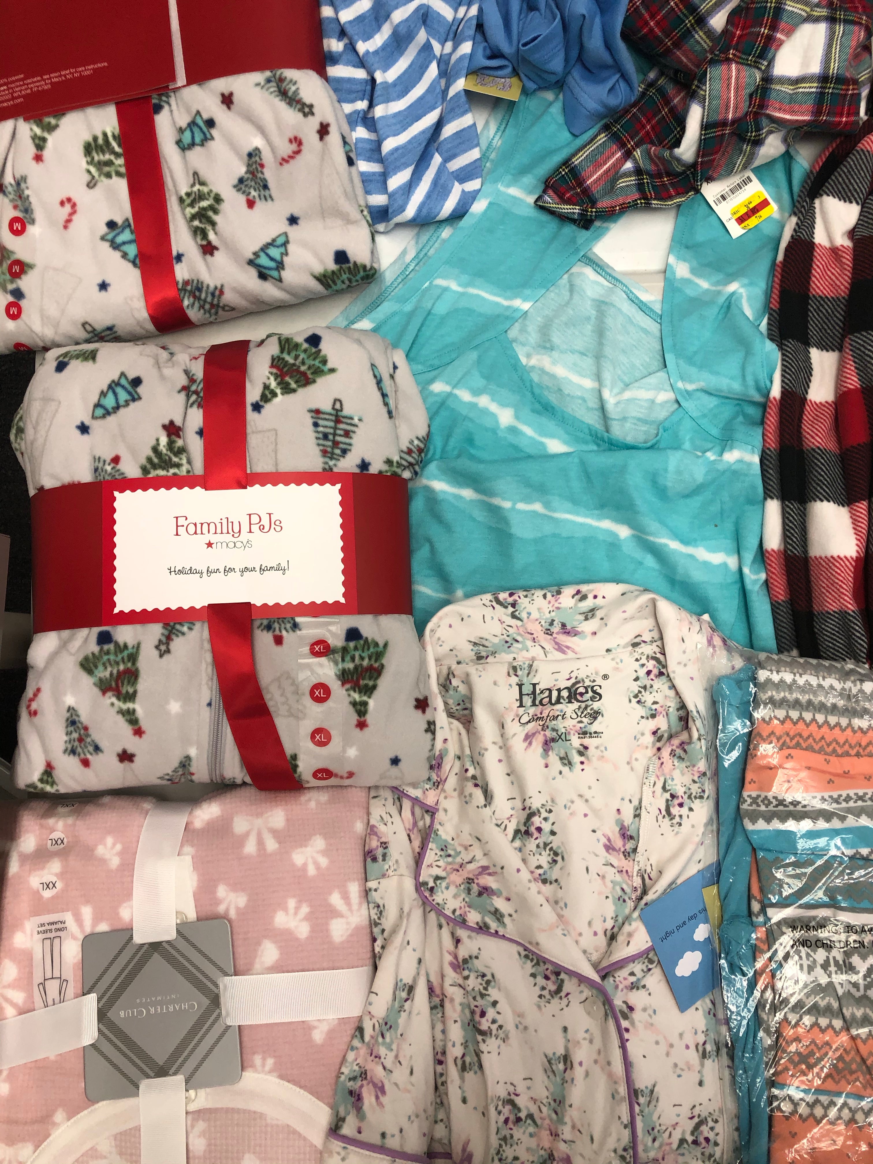 Women's Clothing INTIMATES, Pajamas Wholesale Lot, HANES, CHARTER CLUB, MUK LUKS, FAMILY PJS and more, 14 Units, Shelf Pulls, MSRP $621