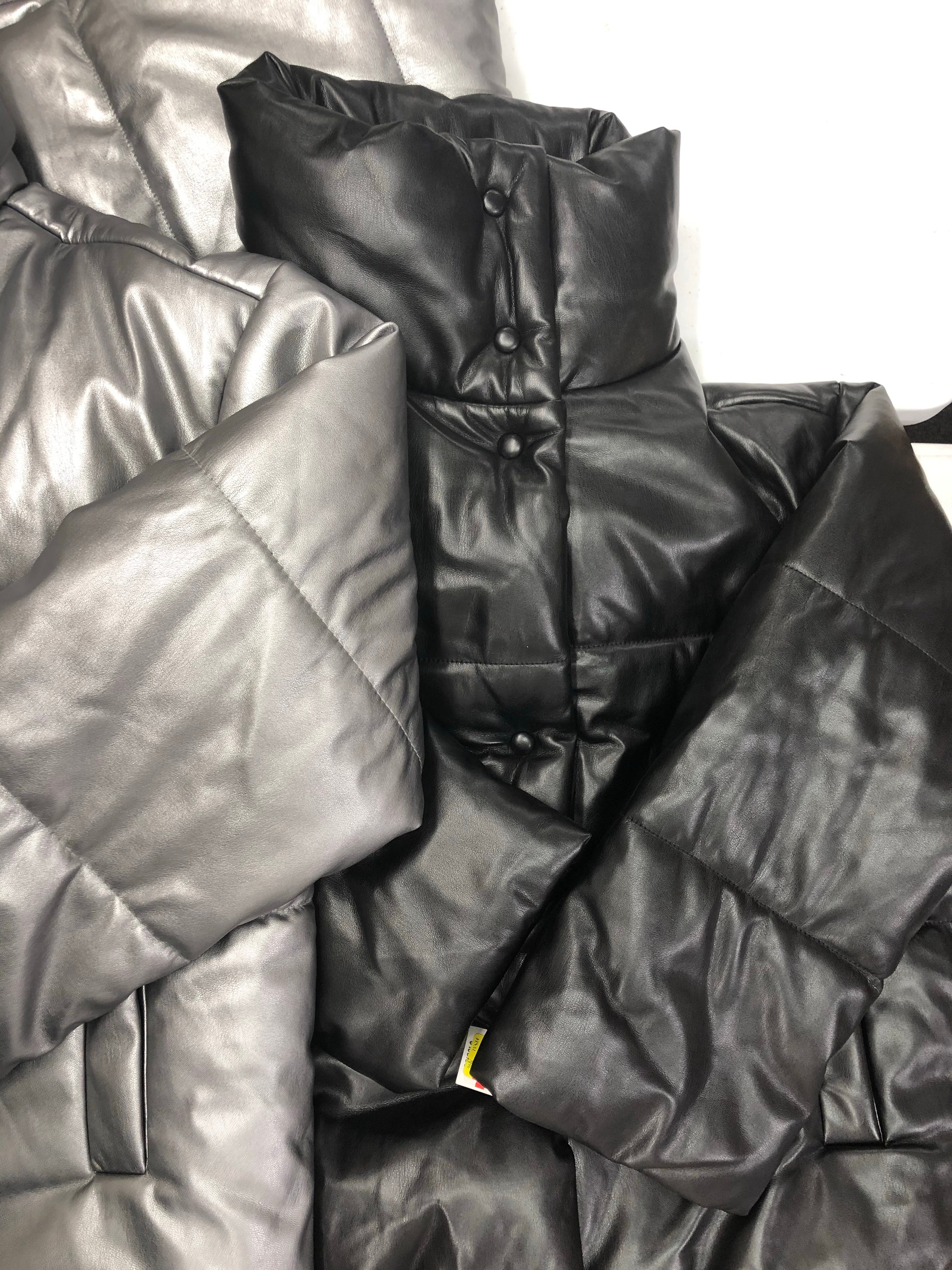 Women's Clothing OUTERWEAR Wholesale Lot, INC, 3 Units, Shelf Pulls, MSRP $568.50