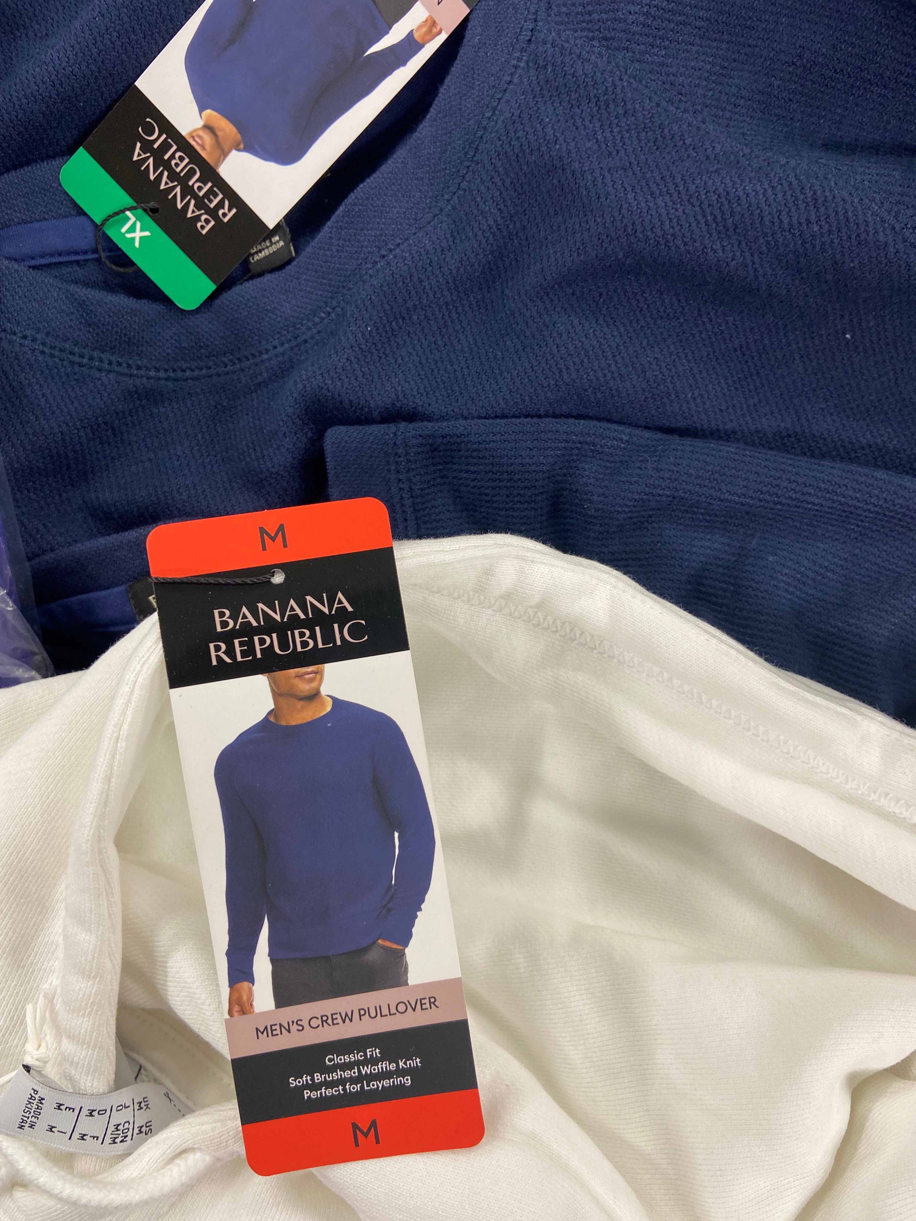 Men's Clothing Sweaters & Other tops Wholesale Lot, BANANA REPUBLIC, HURLEY, ADIDAS, and more, 13 items, Shelf Pulls, MSRP $687