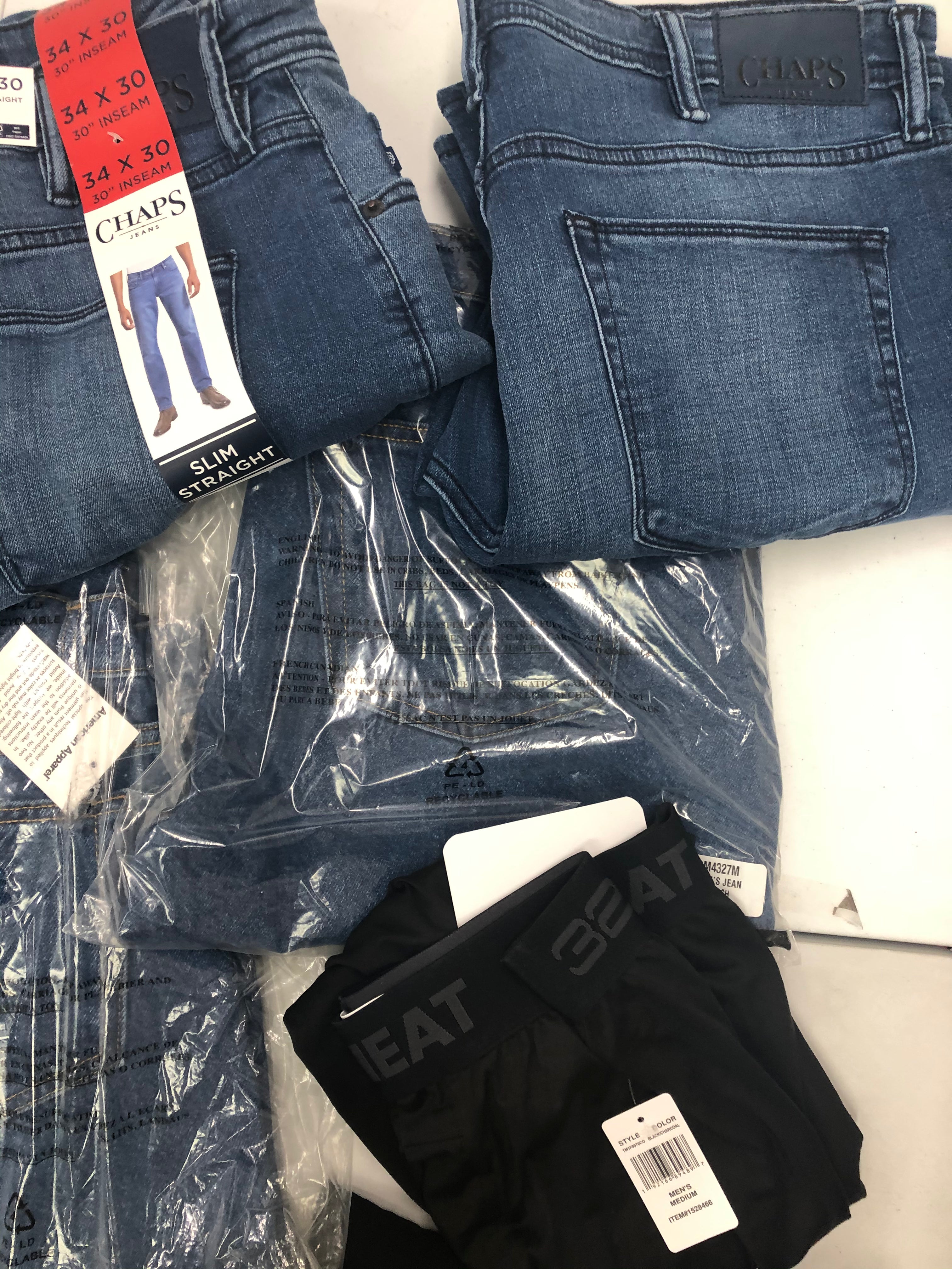 Men's Clothing Pants and Others, Wholesale Lot, EDDIE BAUER, STEVE MADDEN, CHAPS, WEATHER PROOF, 32 DEGREES and more, 14 items, Shelf Pulls, MSRP $1,091