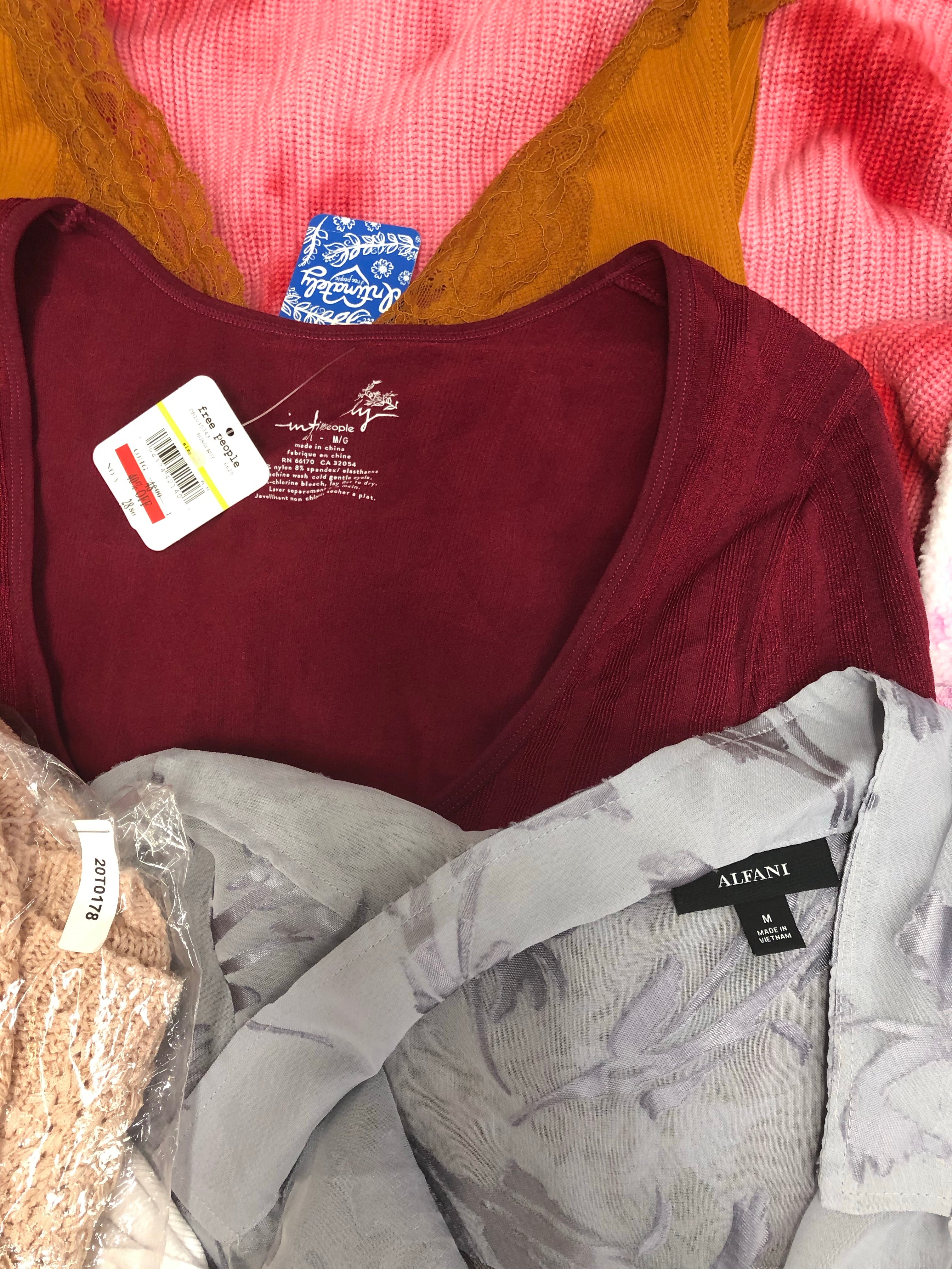 Women's Clothing Assorted Wholesale Lot, CALVIN KLEIN, LEVI'S, FREE PEOPLE, AMERICAN APPAREL and more, 31 Units, Shelf Pulls, MSRP $1,933