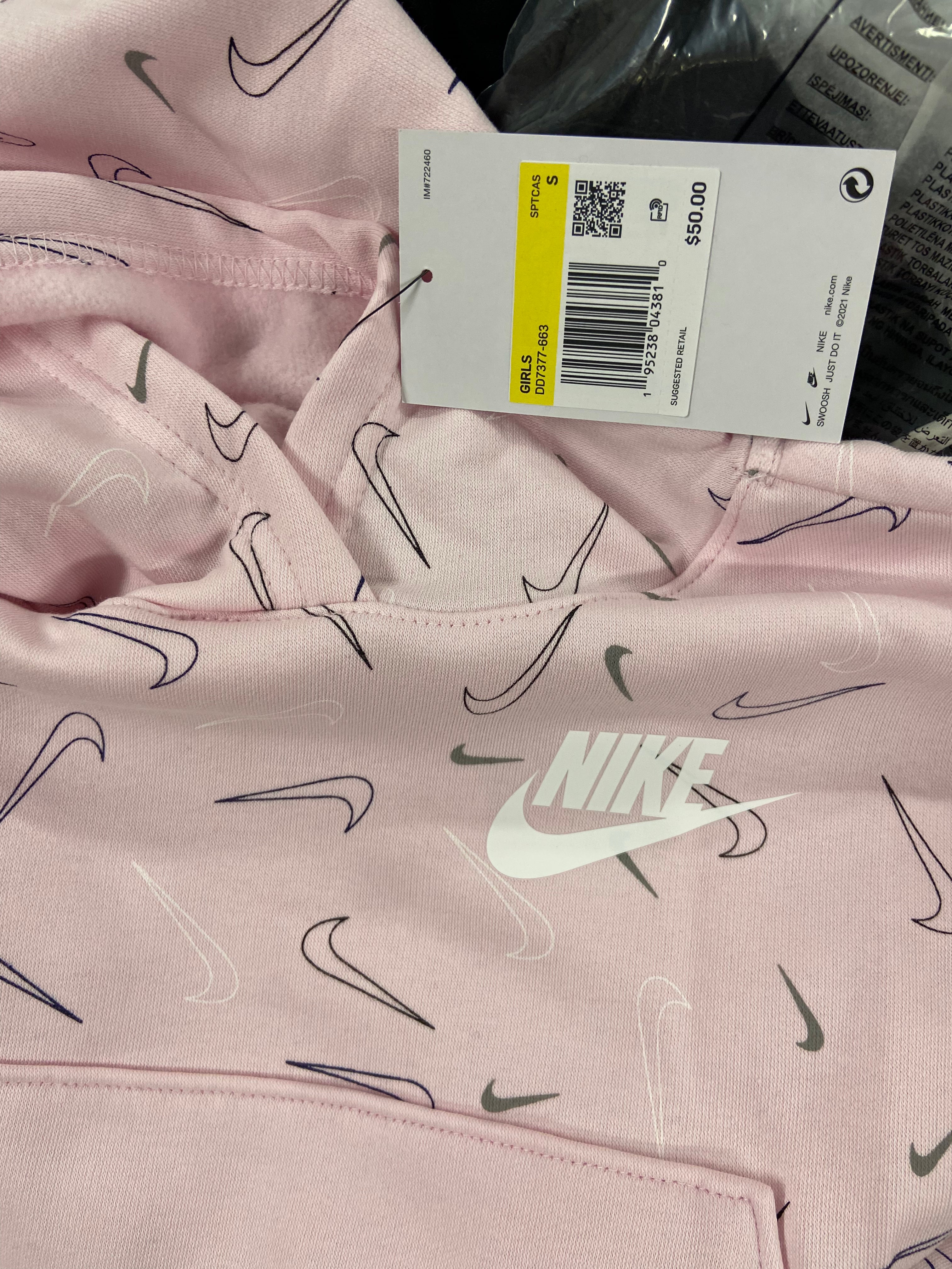 Kid's Clothing Wholesale Lot, HURLEY, TOMMY HILFIGER, CARTER'S, STARWARS, NIKE, UNIVIBE, CHAMPION and more, 16 items, Shelf Pulls, MSRP $523