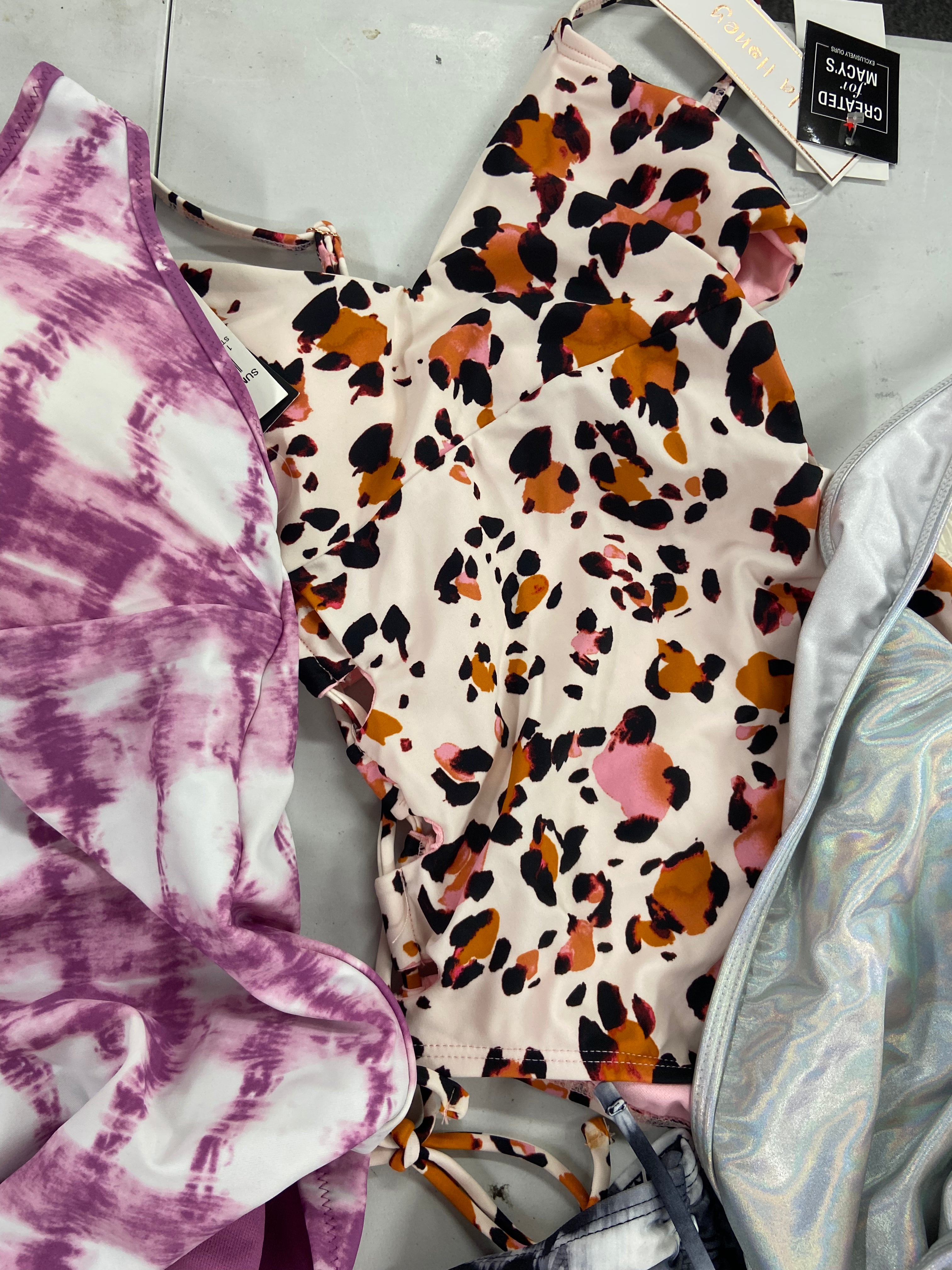 Women's Swimwear & Others Wholesale Lot, NIKE, ANNE COLE, HULA HONEY, CALIFORNIA WAVES, VINCE CAMUTO and more,  21 items, Shelf Pulls, MSRP $1,025