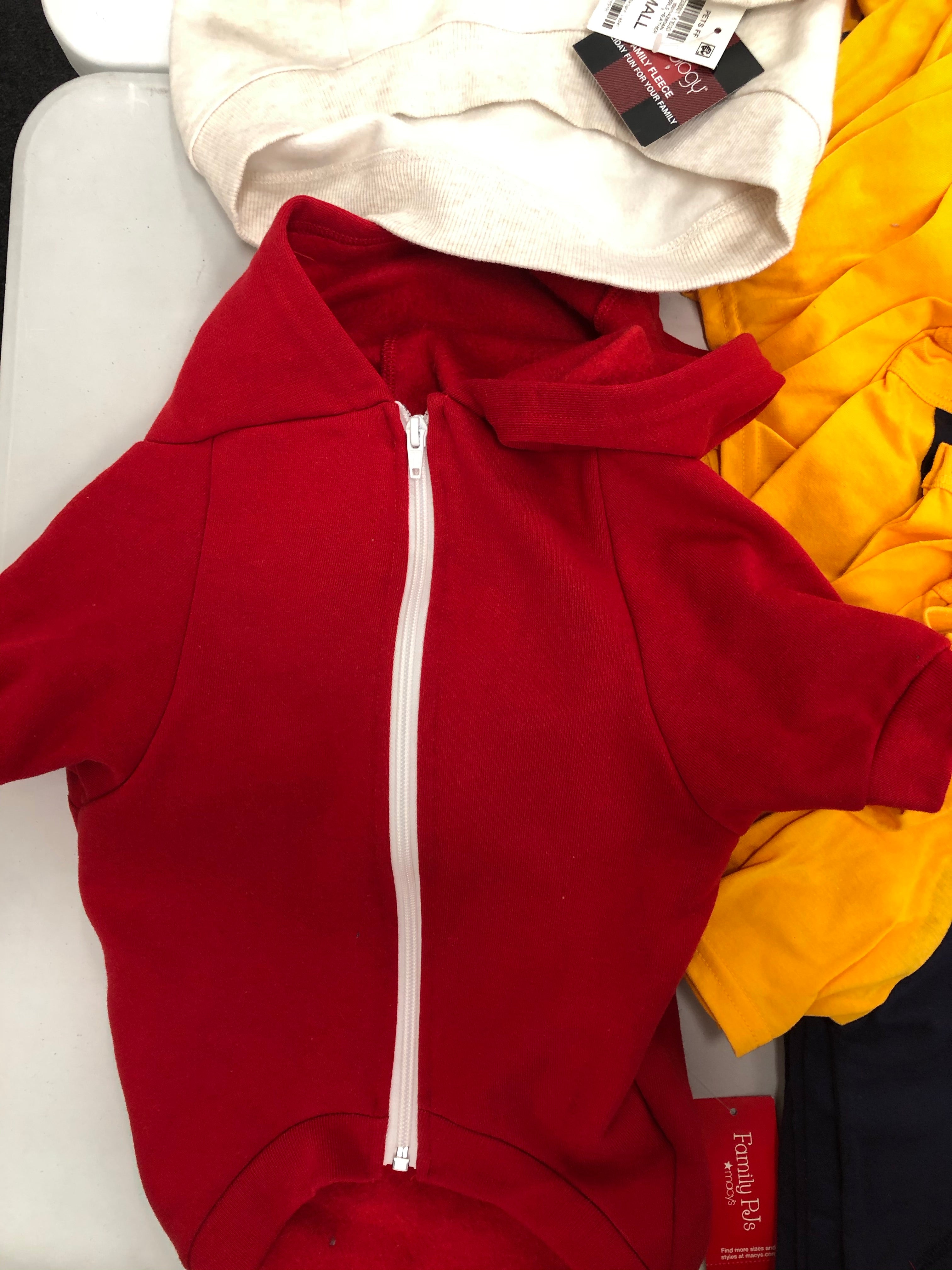 Dog's Clothing Wholesale Lot, AMERICAN APPAREL, FAMILY PJ and more, 52 items, Shelf Pulls, MSRP $655