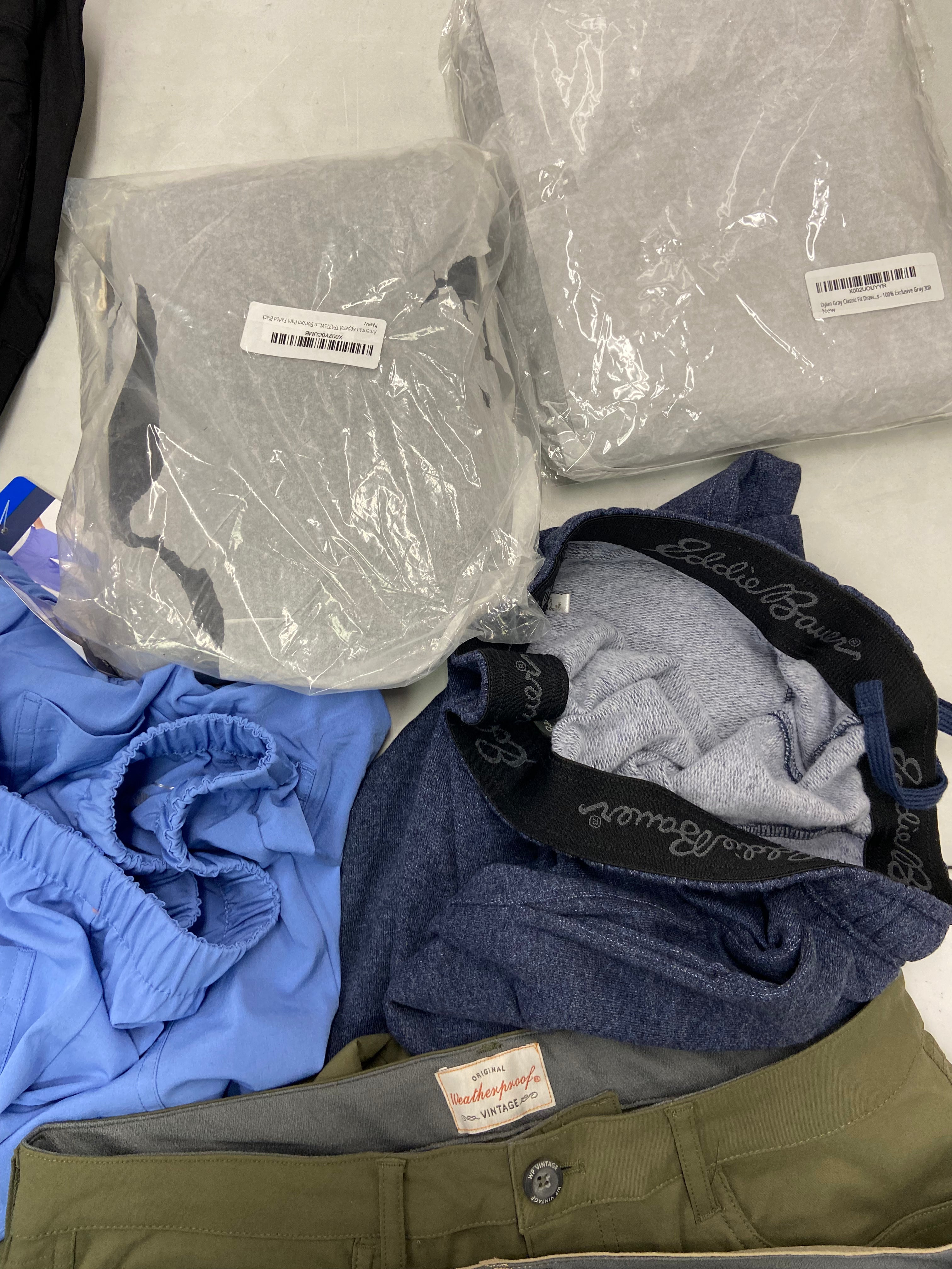 Men's Clothing Pants & Jeans Wholesale Lot, WEATHERPROOF, EDDIE BAUER, DYLAN GRAY, BOSTON TRADERS, GERRY and more, 10 items, Shelf Pulls, MSRP $647