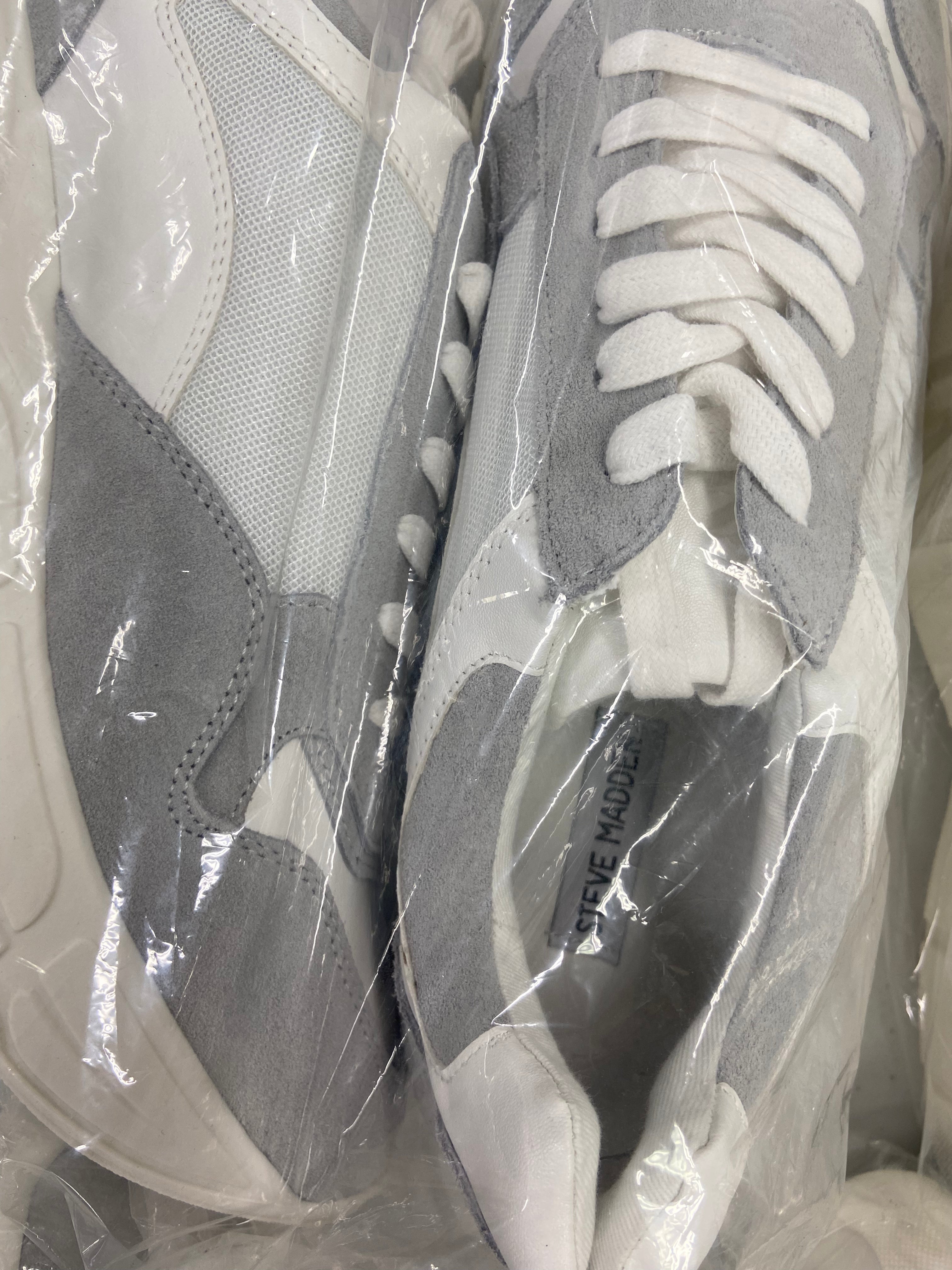 Men's Shoes (Sneakers) Wholesale Lot, STEVE MADDEN, 6 items, Shelf Pulls, MSRP $479