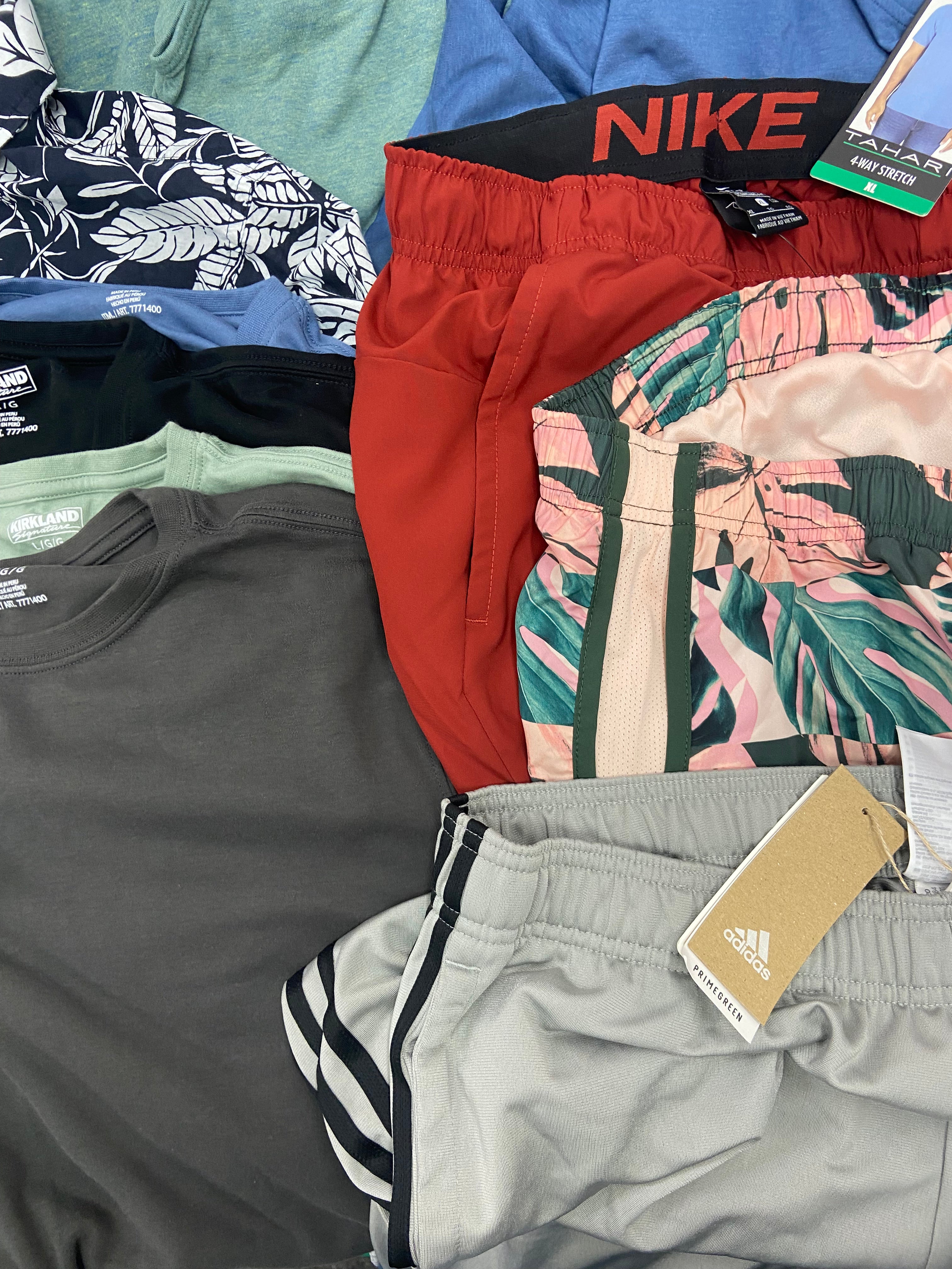 Men's Clothing Assorted Wholesale Lot, NIKE, ADIDAS, LUCKY BRAND, TAHARI, BUFFALO JEANS, KIRKLAND and more, 24 items, Shelf Pulls, MSRP $781
