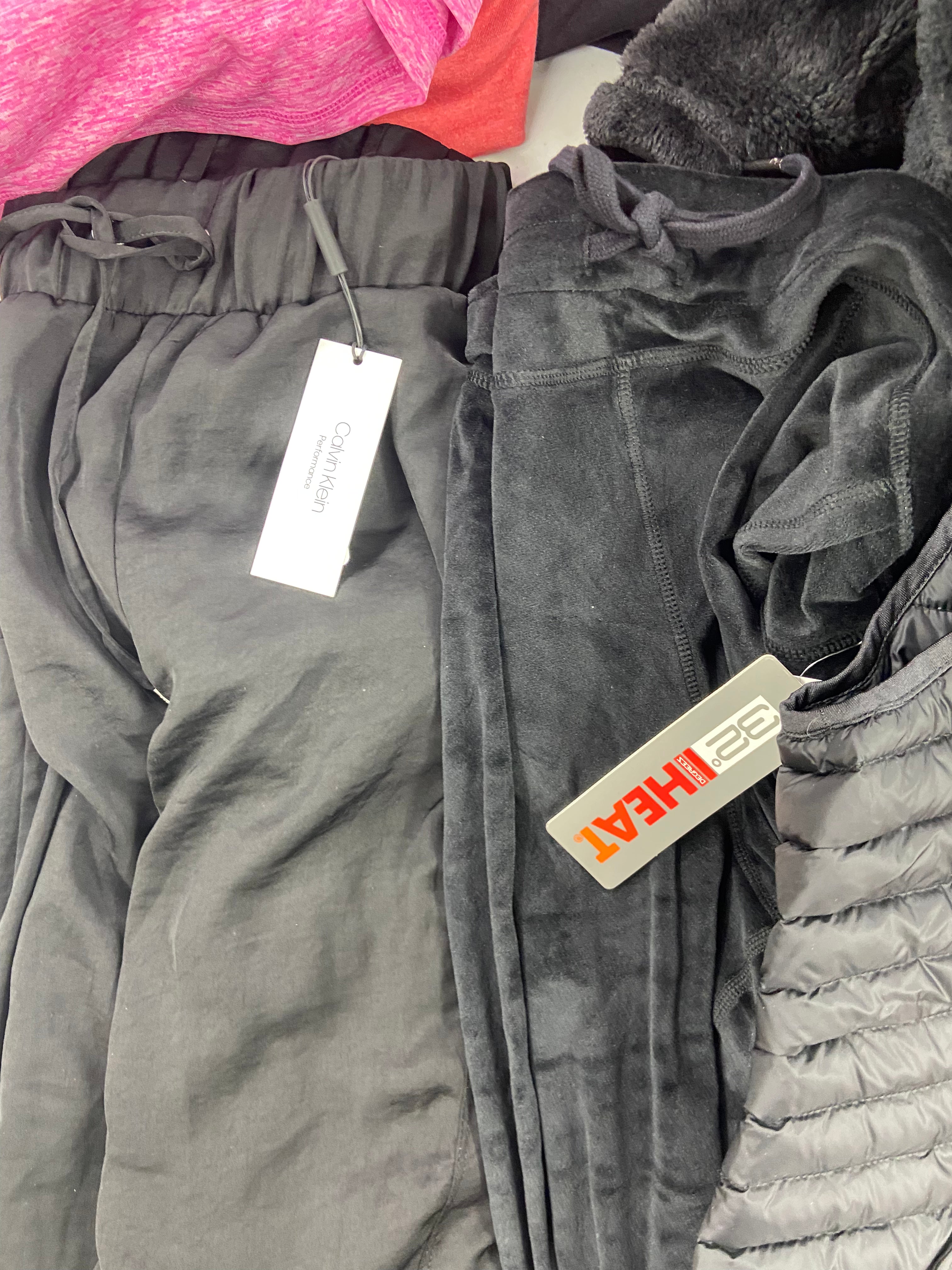 Women's Clothing Assorted Wholesale Lot, NORTH FACE, CALVIN KLEIN, 32 DEGREES, IDEOLOGY and more, 13 items, Shelf Pulls, MSRP $709
