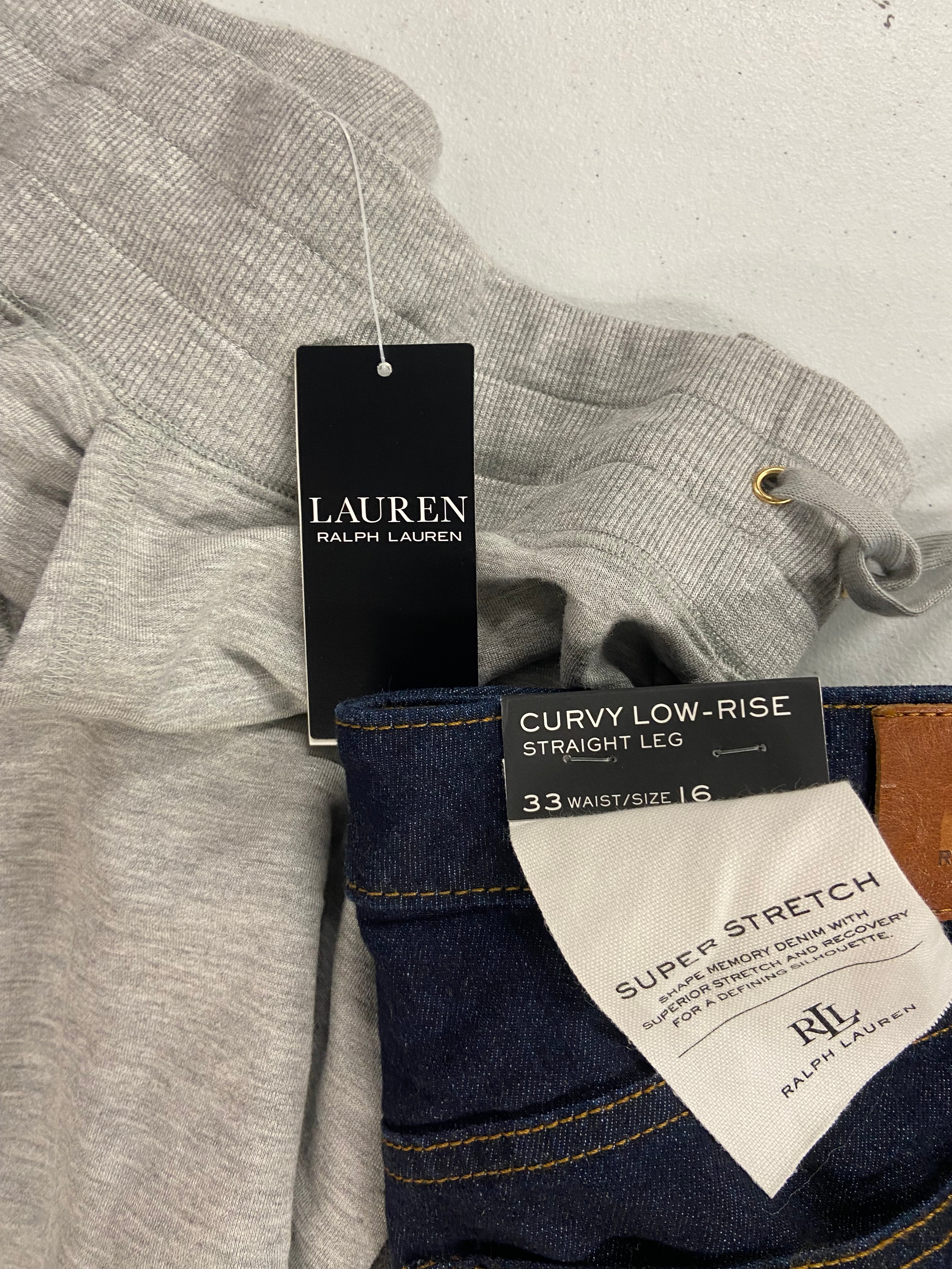 Women's Clothing Bottoms Wholesale Lot, RALPH LAUREN, VINCE CAMUTO, AVOCADO and more, 9 items, Shelf Pulls, MSRP $606