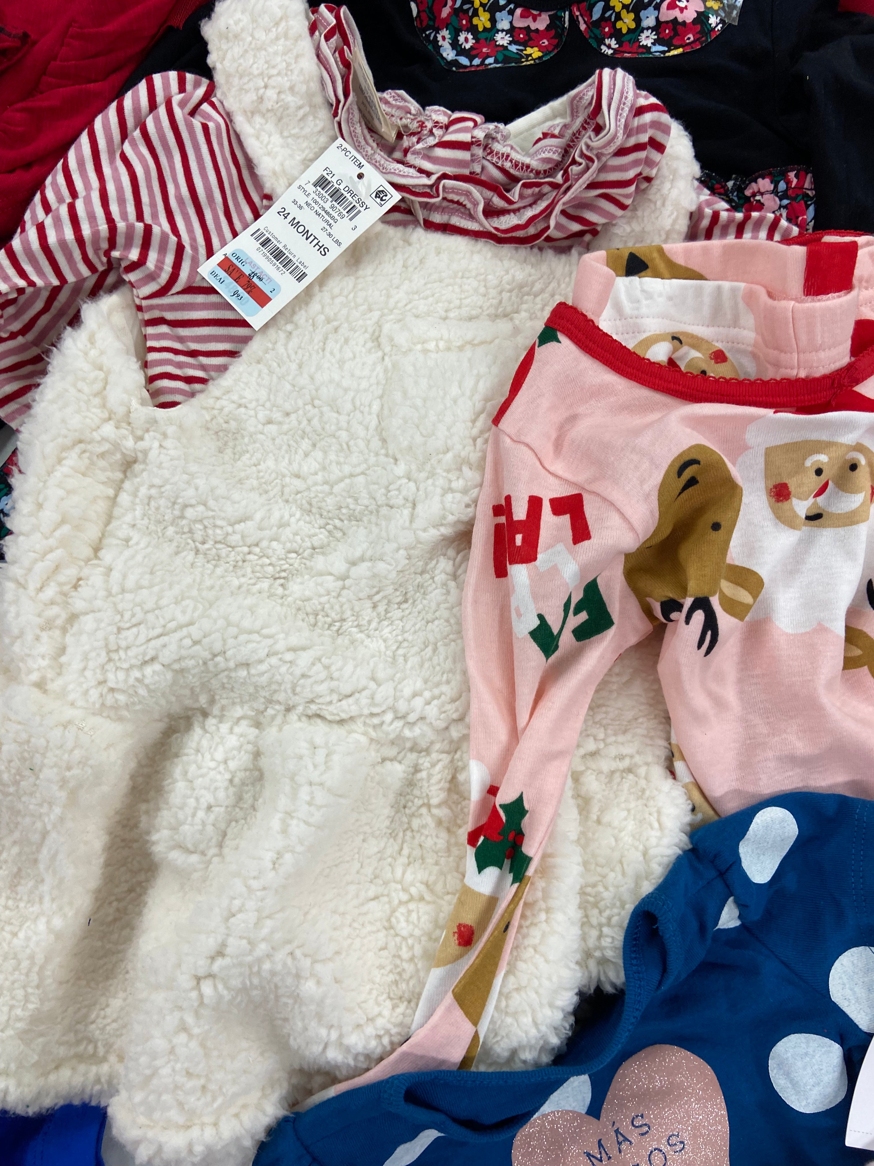 Kid's / Baby's Clothing Assorted Wholesale Lot, NIKE, UNDER ARMOUR, CARTER'S, 32 DEGREES, KIDS HEADQUARTERS, FIRST IMPRESSIONS and more, 28 items, Shelf Pulls, MSRP $699
