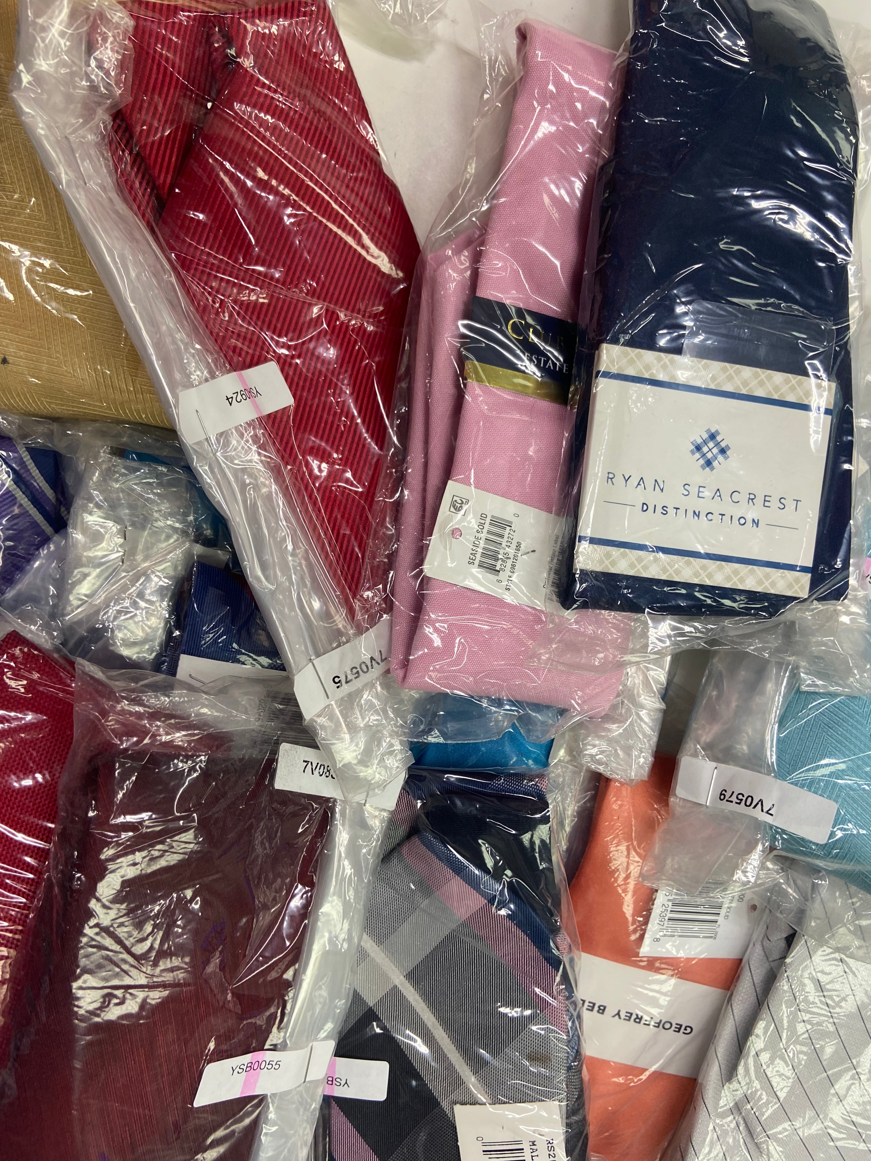 Men's Neckties Wholesale Lot, TOMMY HILFIGER, MICHAEL KORS, KENNETH COLE, CLUB ROOM, CALVIN KLEIN, ALFANI,  and more, 122 items, CUSTOMER RETURNS