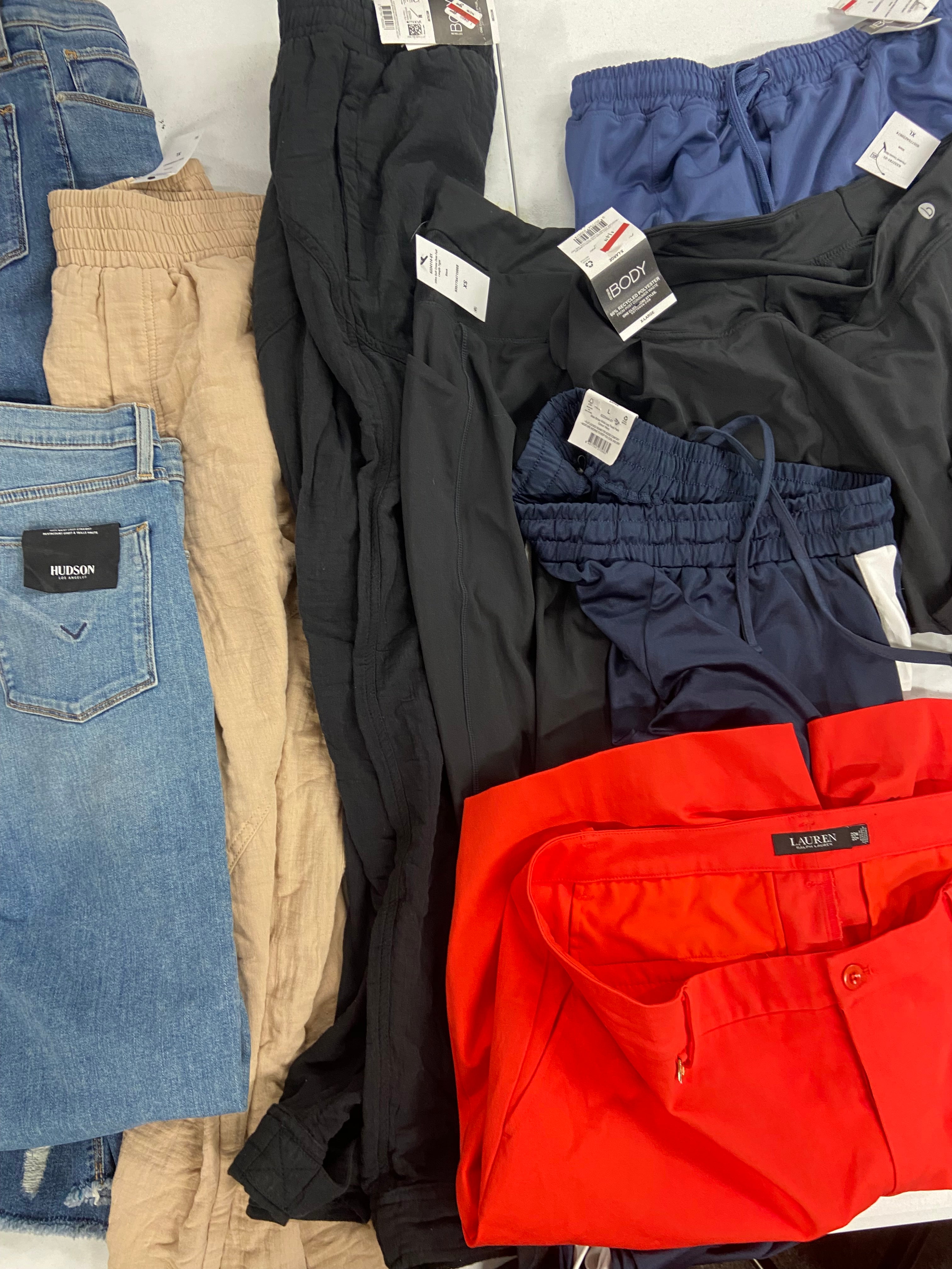 Women's Clothing Pants & Shorts Wholesale Lot, HUDSON, POLO RALPH LAUREN, COTTON ON, 10 items, Shelf Pulls, MSRP $735