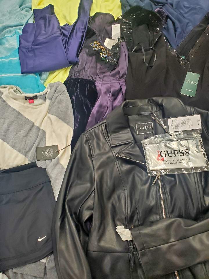 Women's Clothing ASSORTED Wholesale Lot, POLO RALPH LAUREN, NIKE, GUESS, VINCE CAMUTO, FREE PEOPLE, American Apparel and more, 13 items, Shelf Pulls, MSRP $1,004