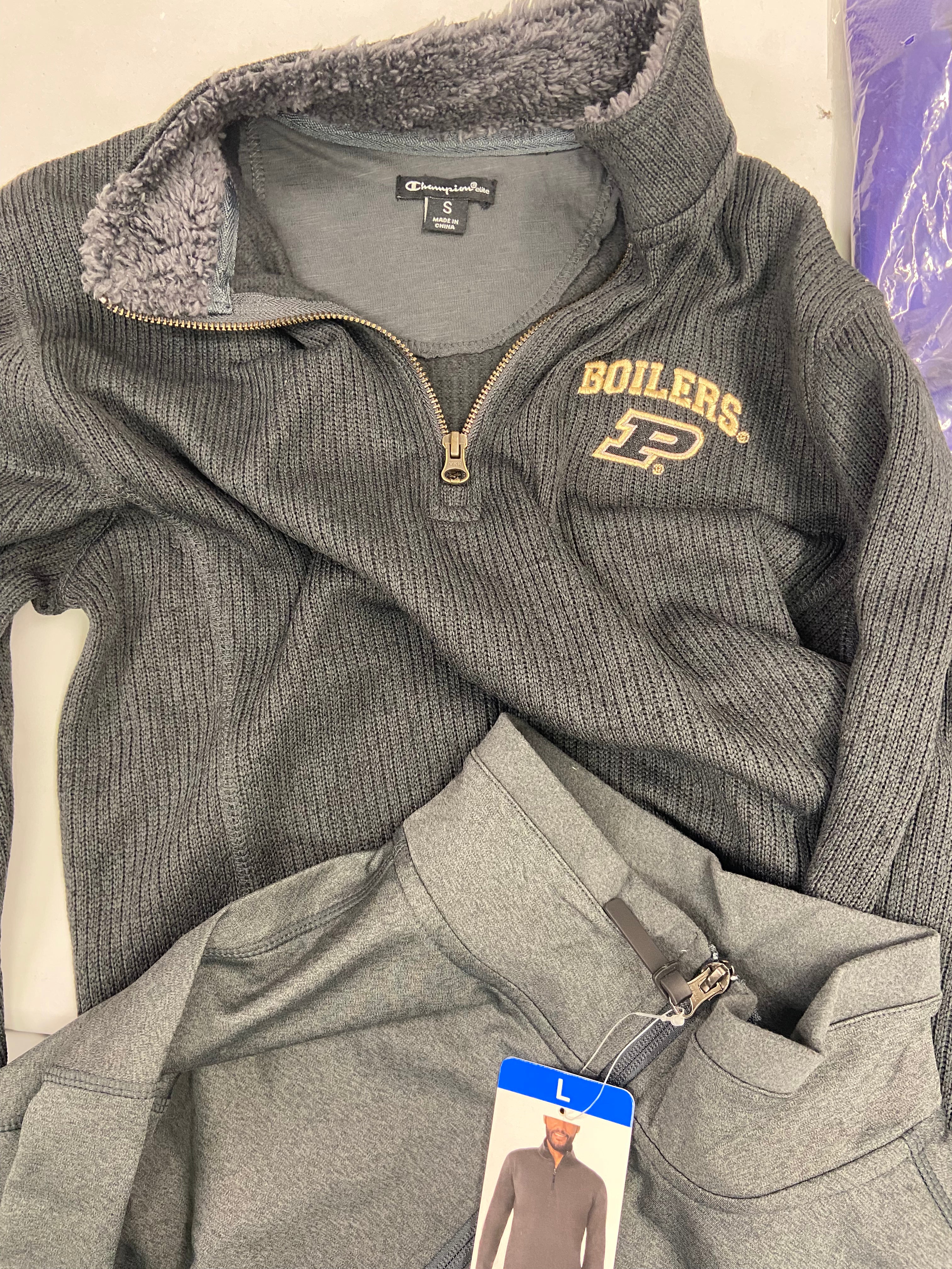 Men's Clothing Long Sleeves & Others Wholesale Lot, BANANA REPUBLIC, HURLEY, ADIDAS, PUMA and more, 14 items, NEW, MSRP $883
