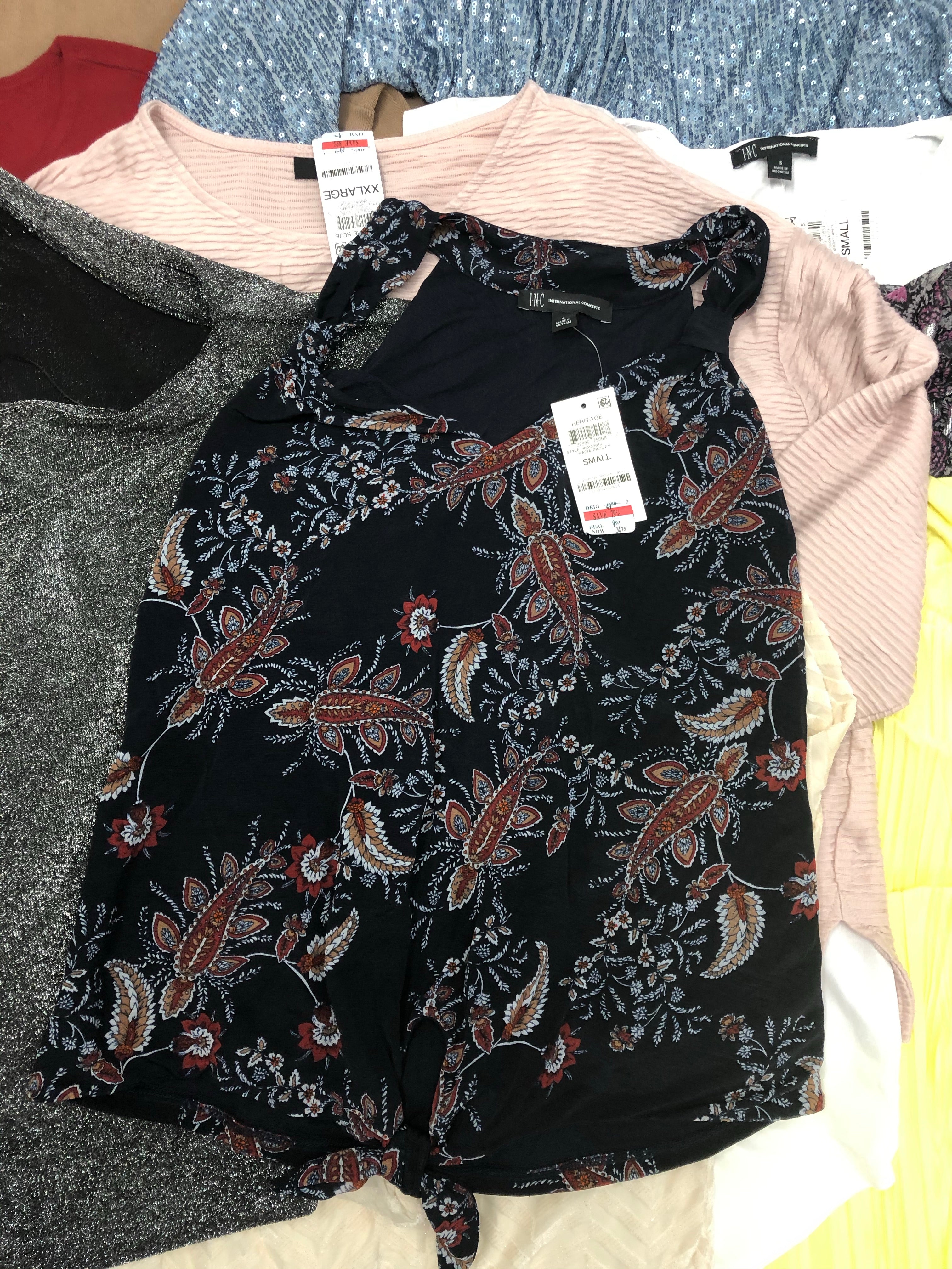 Women's Clothing Top Wholesale Lot, Tahari, Vince Camuto, Alfani and more, 13 Units, Shelf Pulls, MSRP $872