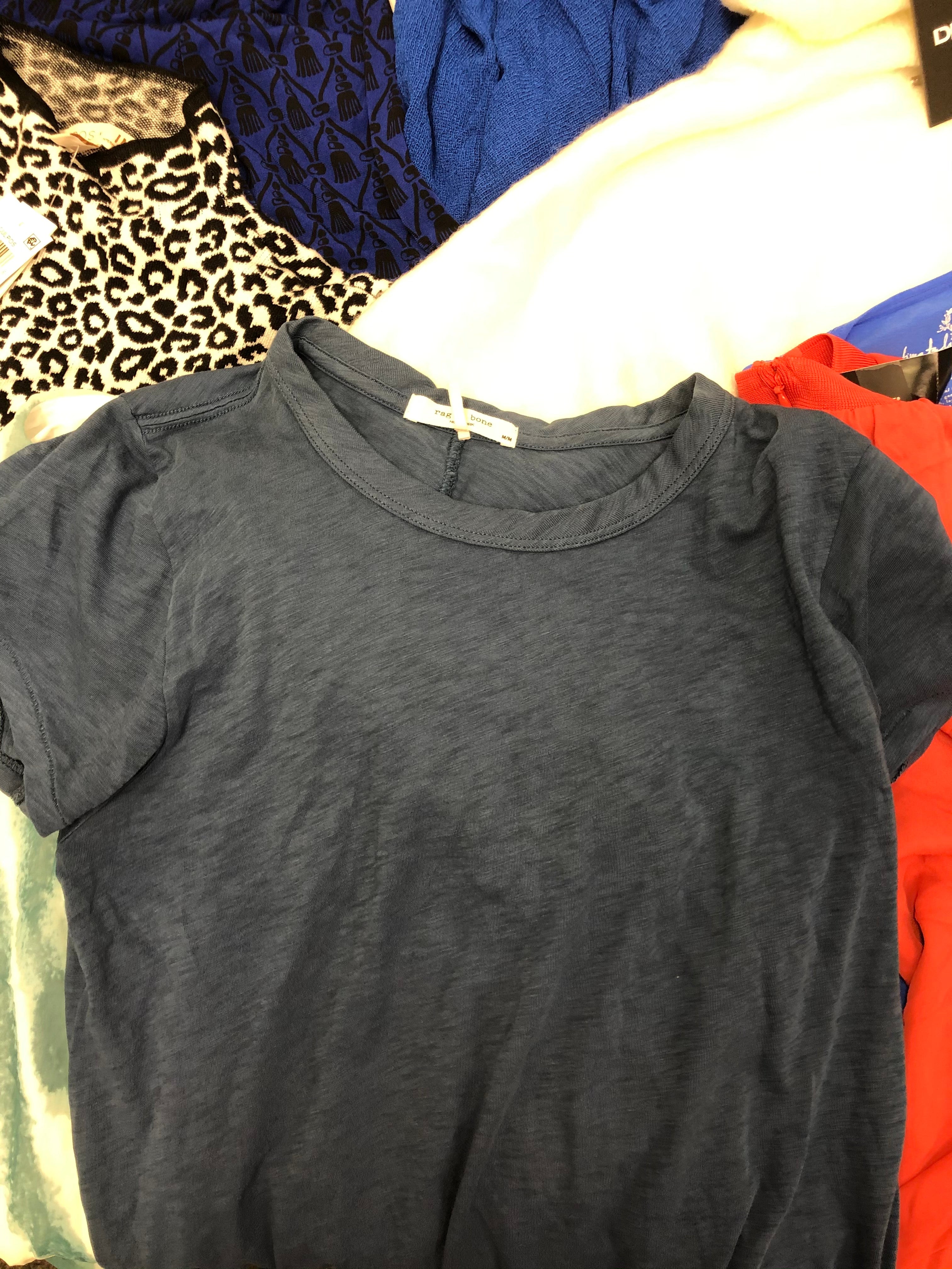 Women's Clothing Tops Wholesale Lot, DKNY, FREE PEOPLE, RAG & BONE, ALFANI and more, 14 items, Shelf Pulls, MSRP $935